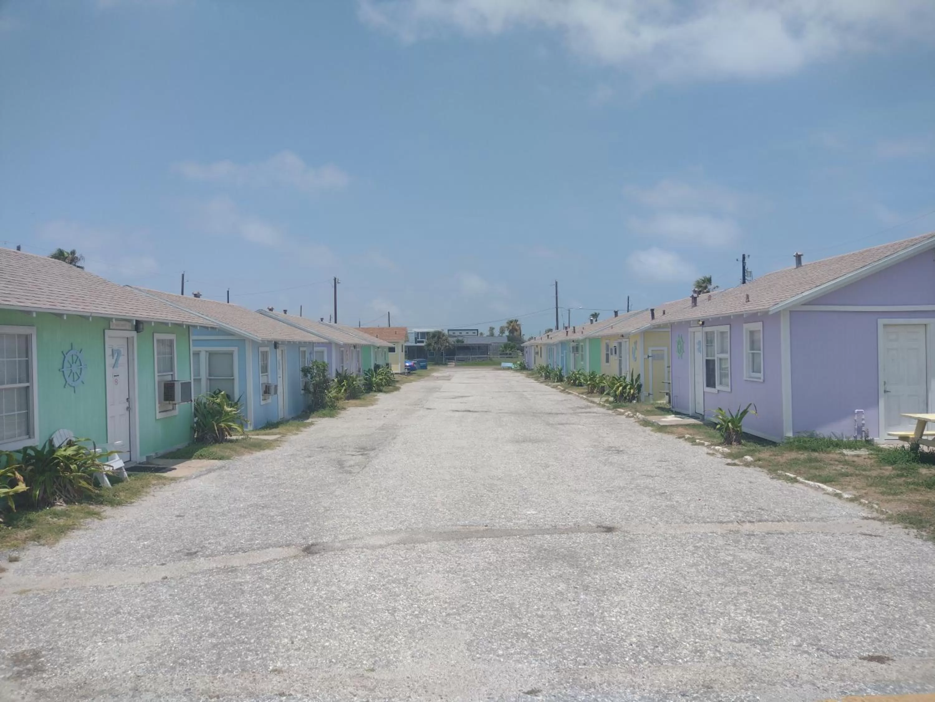Property Building in Double Barr Cottage Inn
