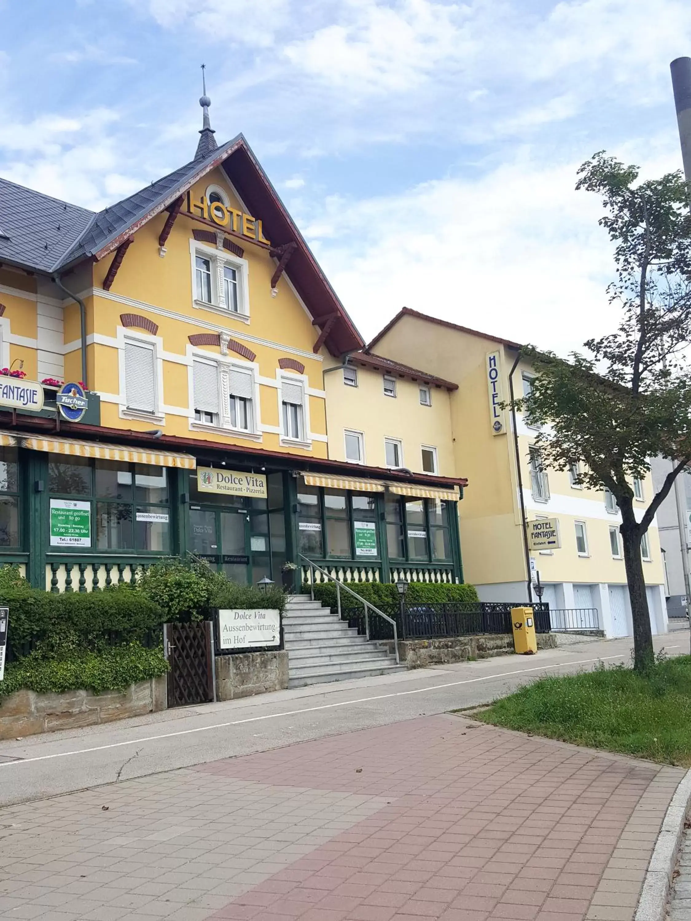 Property Building in Hotel Fantasie