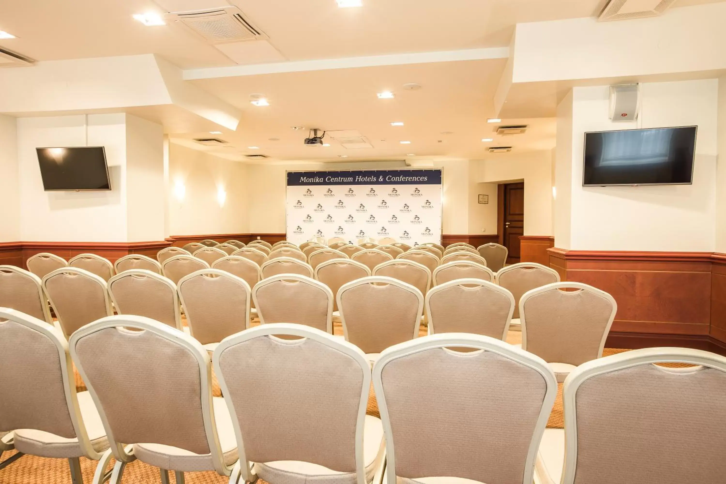 Meeting/conference room in Monika Centrum Hotels