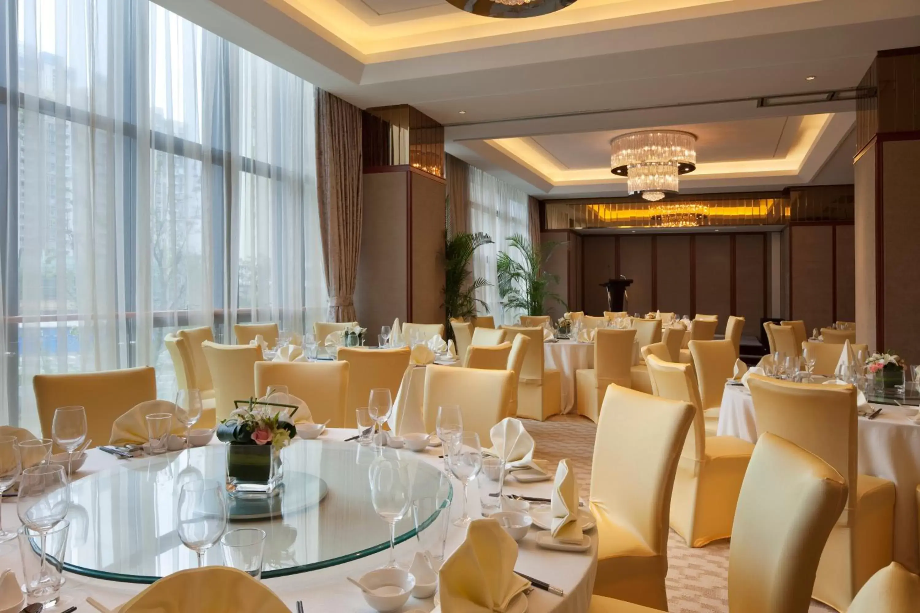 Banquet/Function facilities, Restaurant/Places to Eat in Holiday Inn Hangzhou CBD, an IHG Hotel