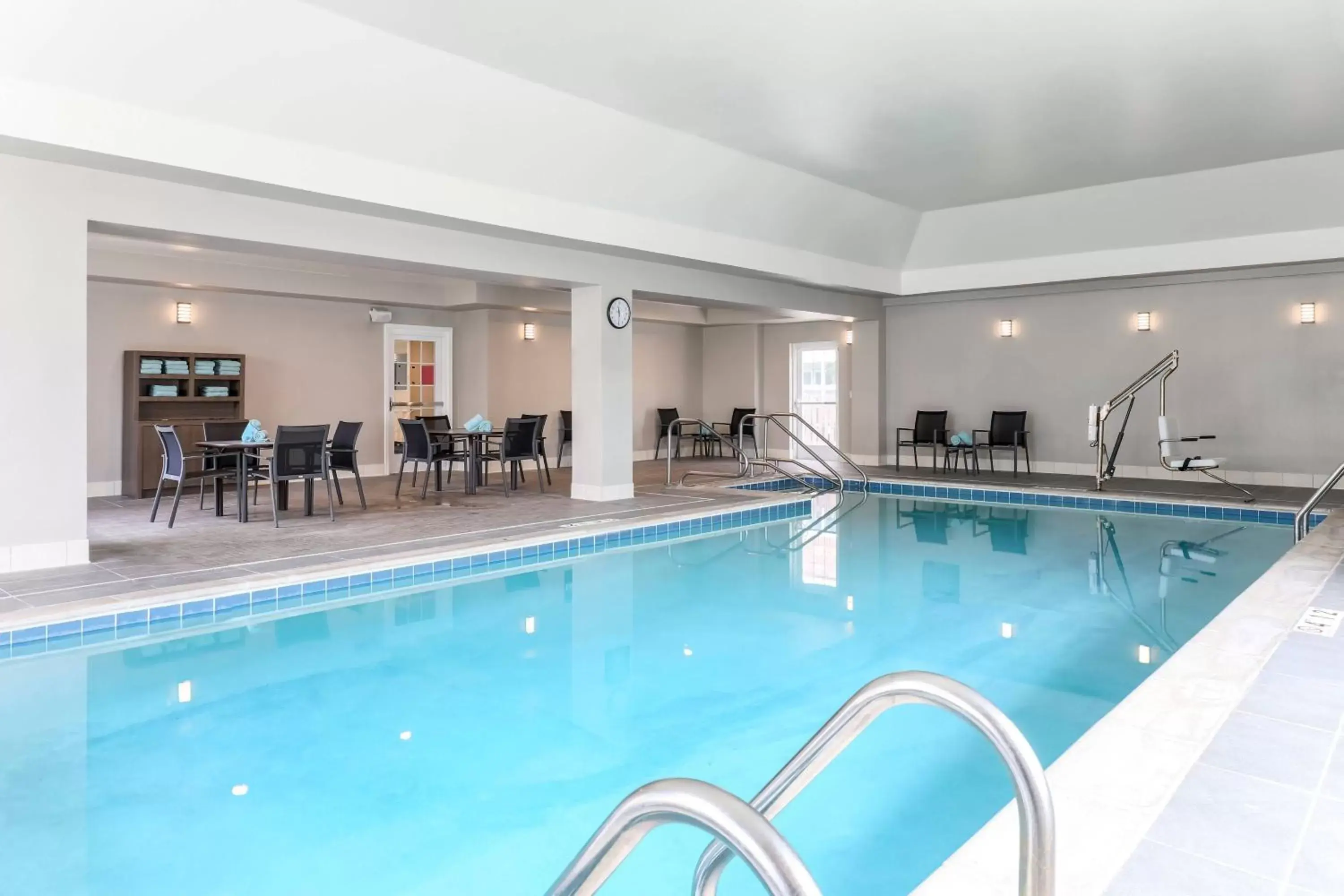 Swimming Pool in Residence Inn by Marriott Denver Golden/Red Rocks