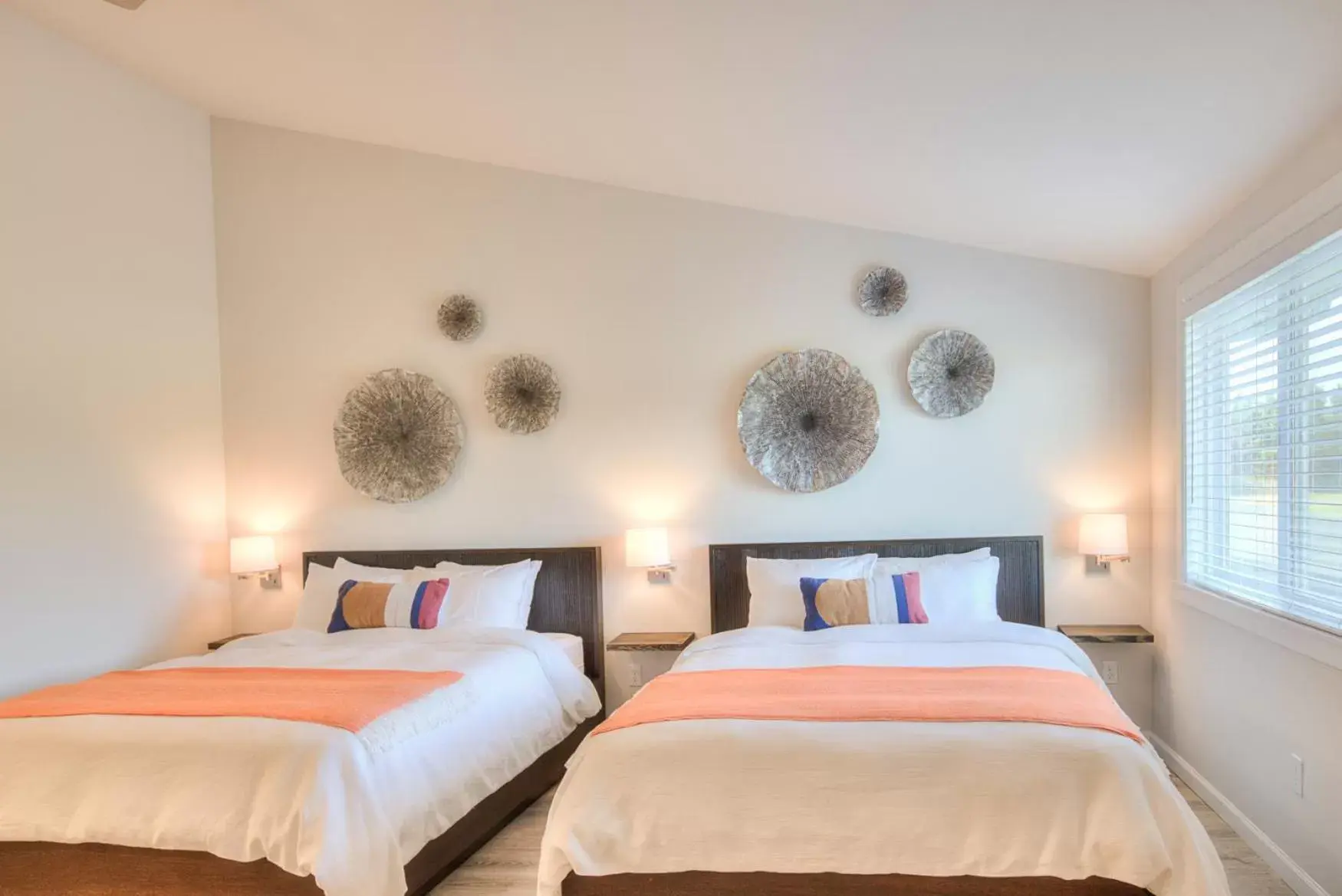 Bed in OCEAN SHORES RESORT - Brand New Rooms