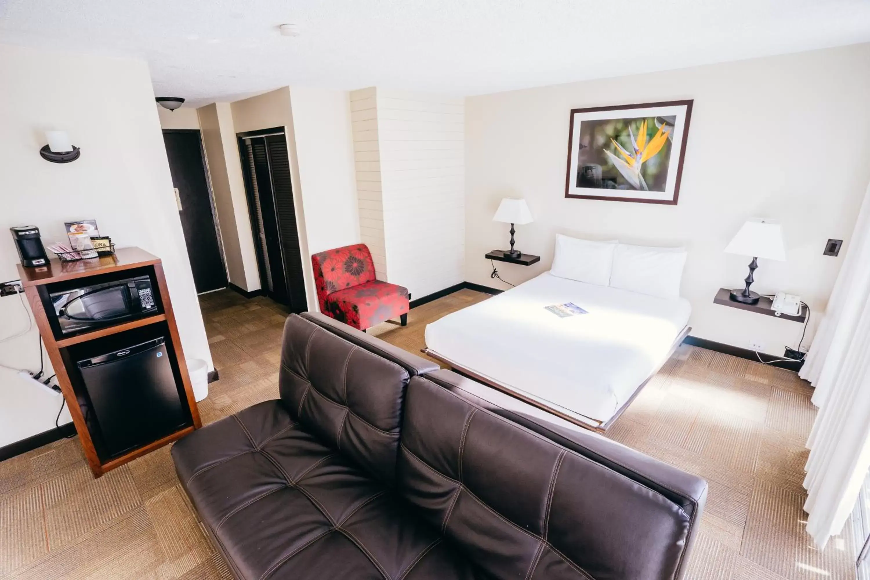 Photo of the whole room in Stay Hotel Waikiki