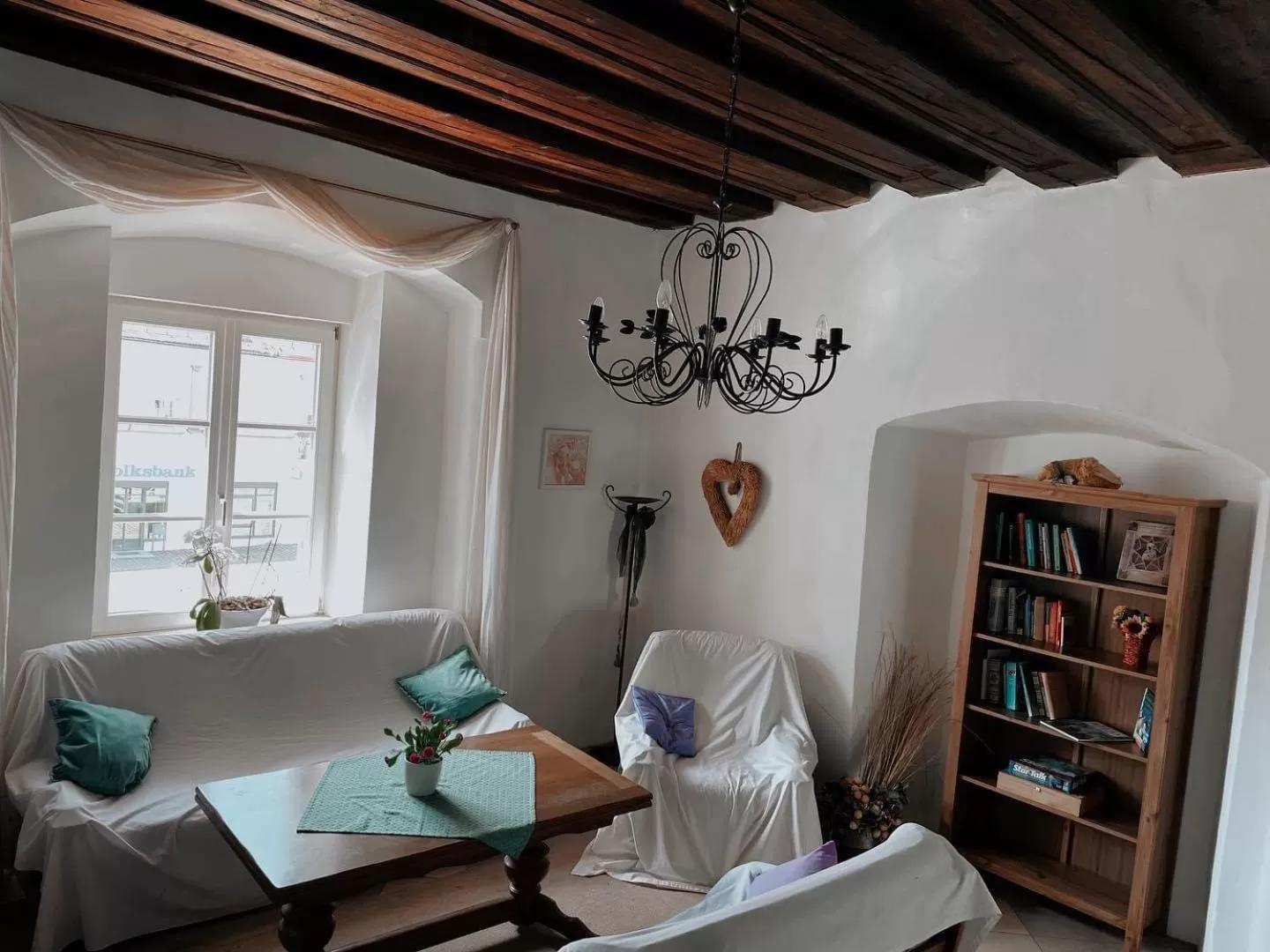 Library in Schwarzacher Hof in Niederbayern