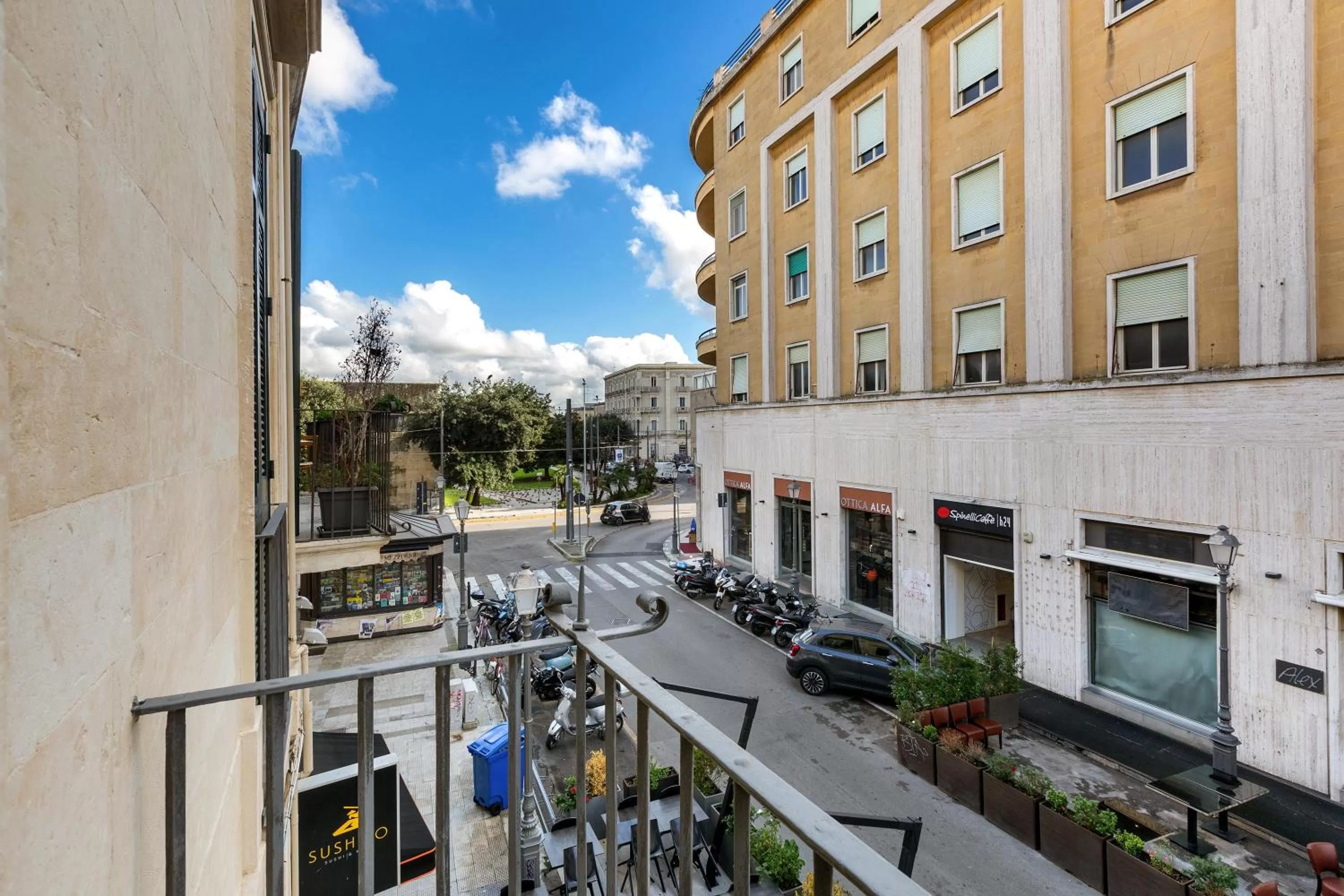 City view in B&B InCentro Comfort Suite