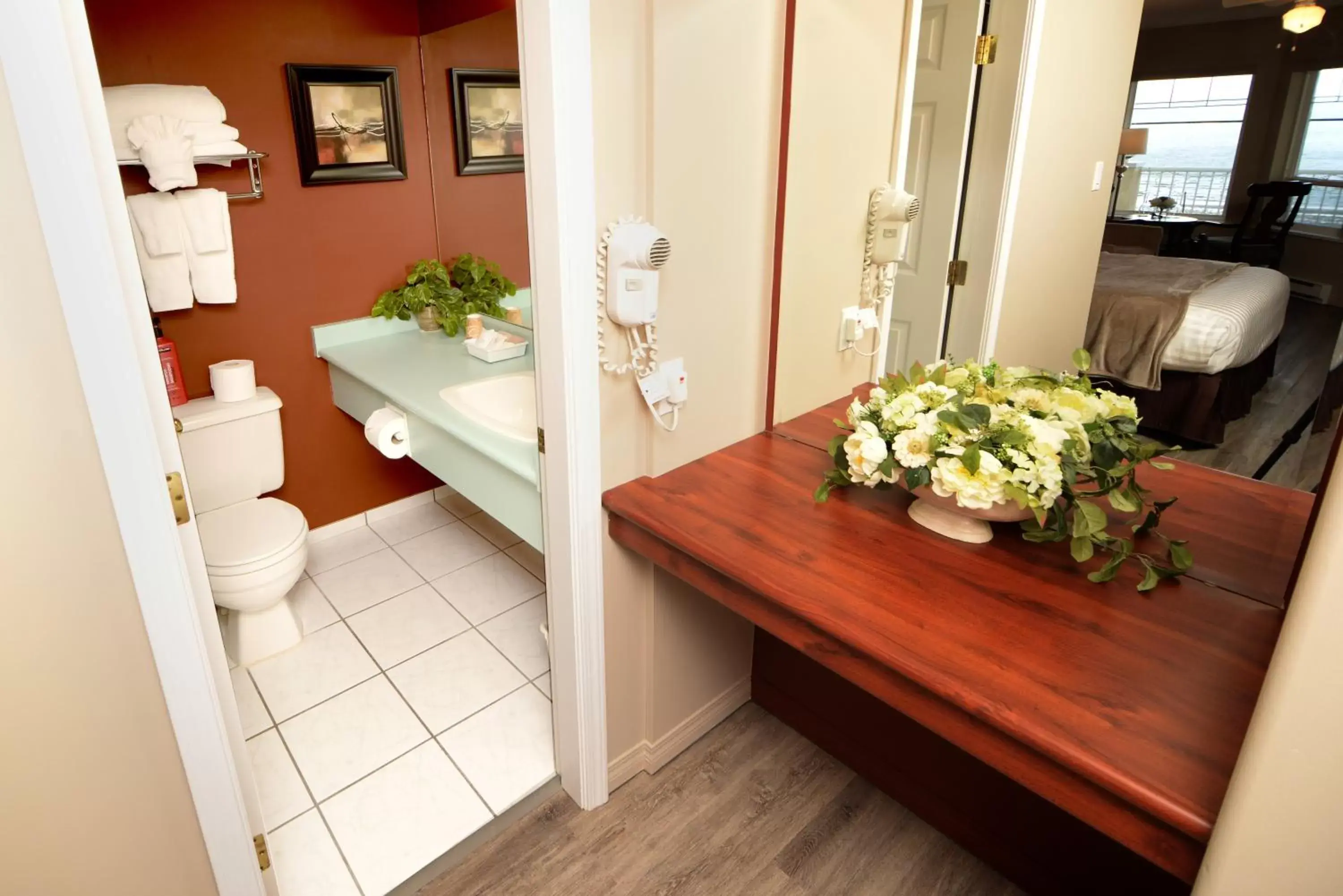 Bathroom in Casa Grande Inn