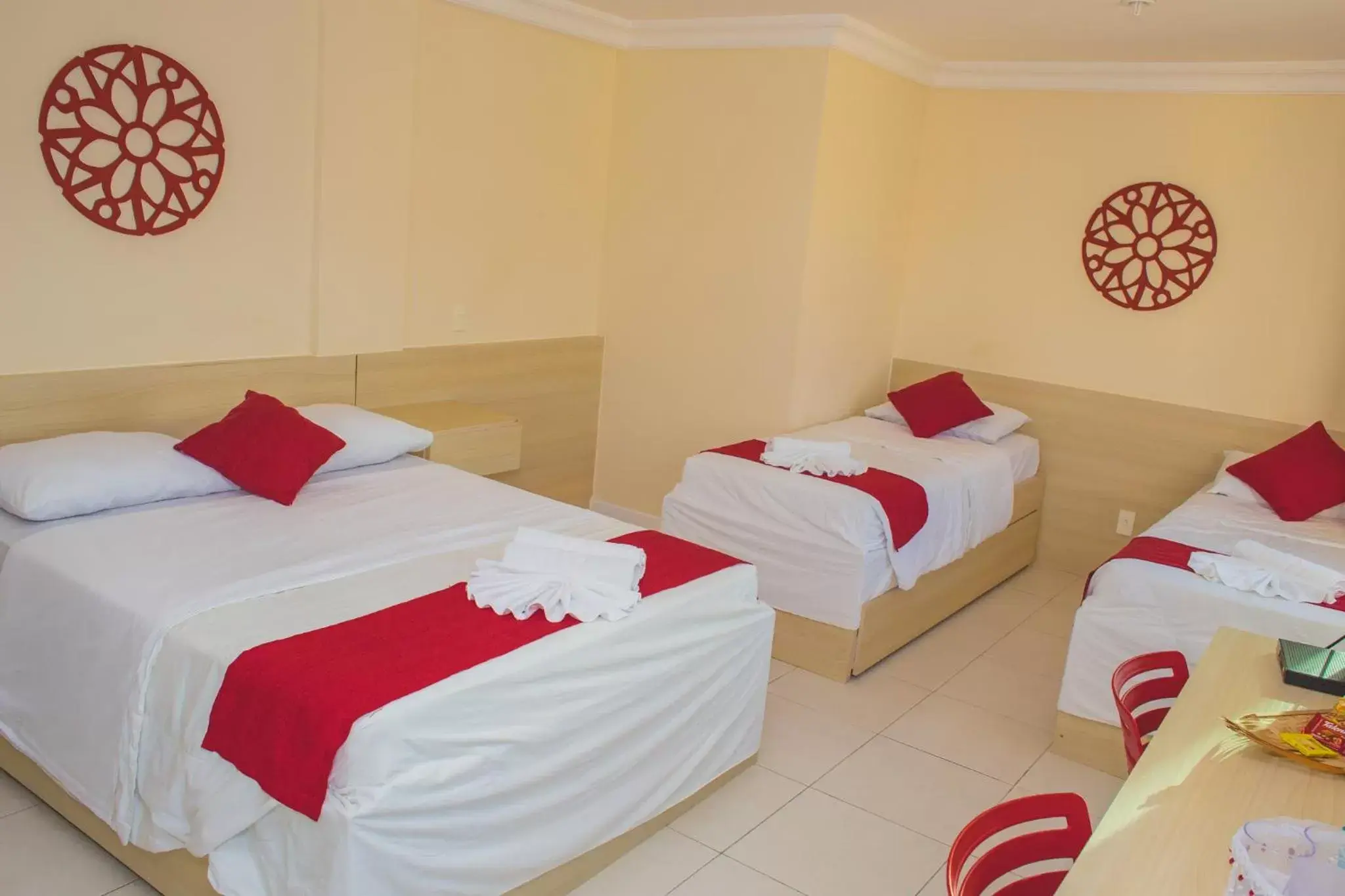 Family Room in Ocean View Hotel Family Room in Ocean View Hotel