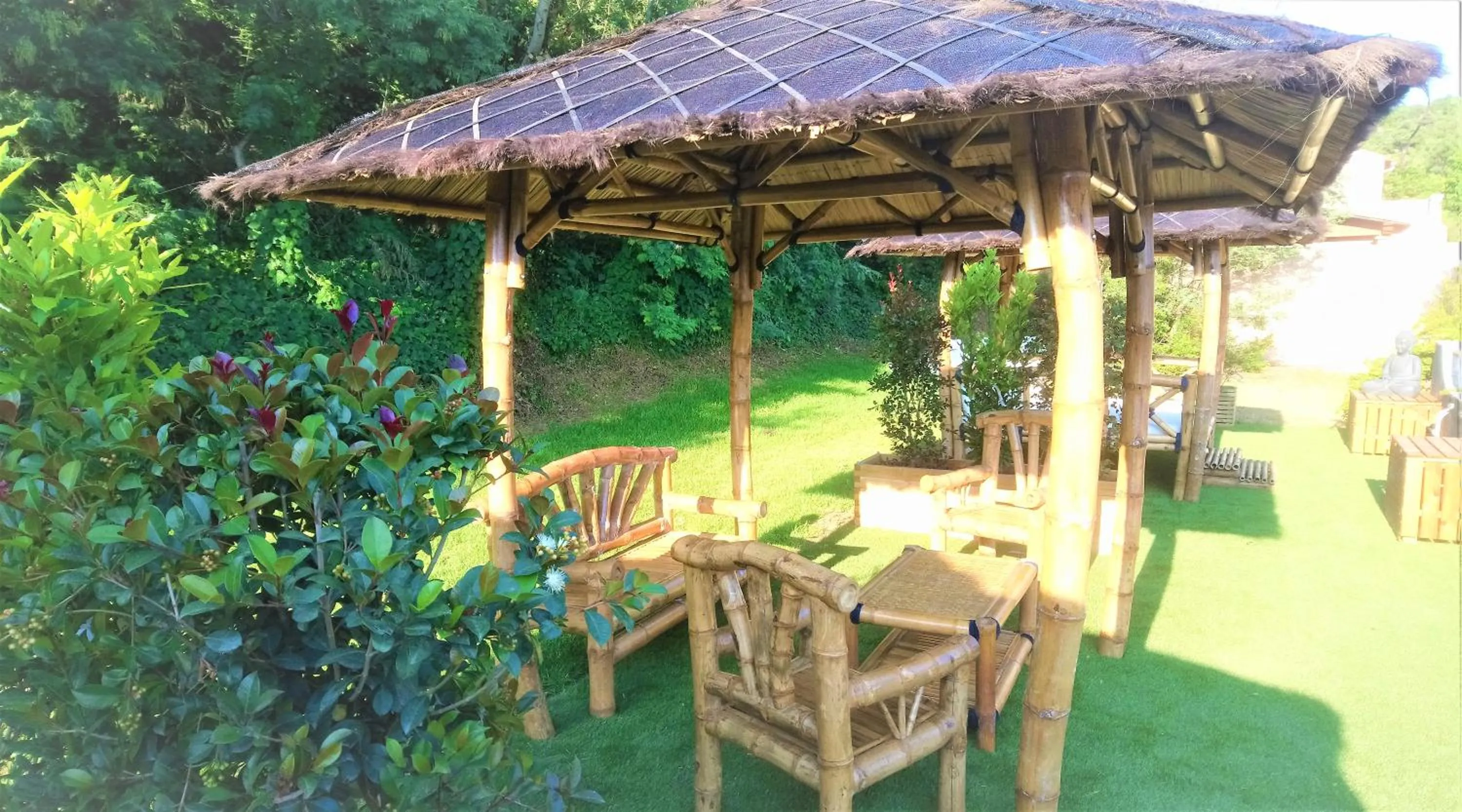 Garden in Les Jardins de Bormes, hôtel adult only avec sauna & jacuzzi