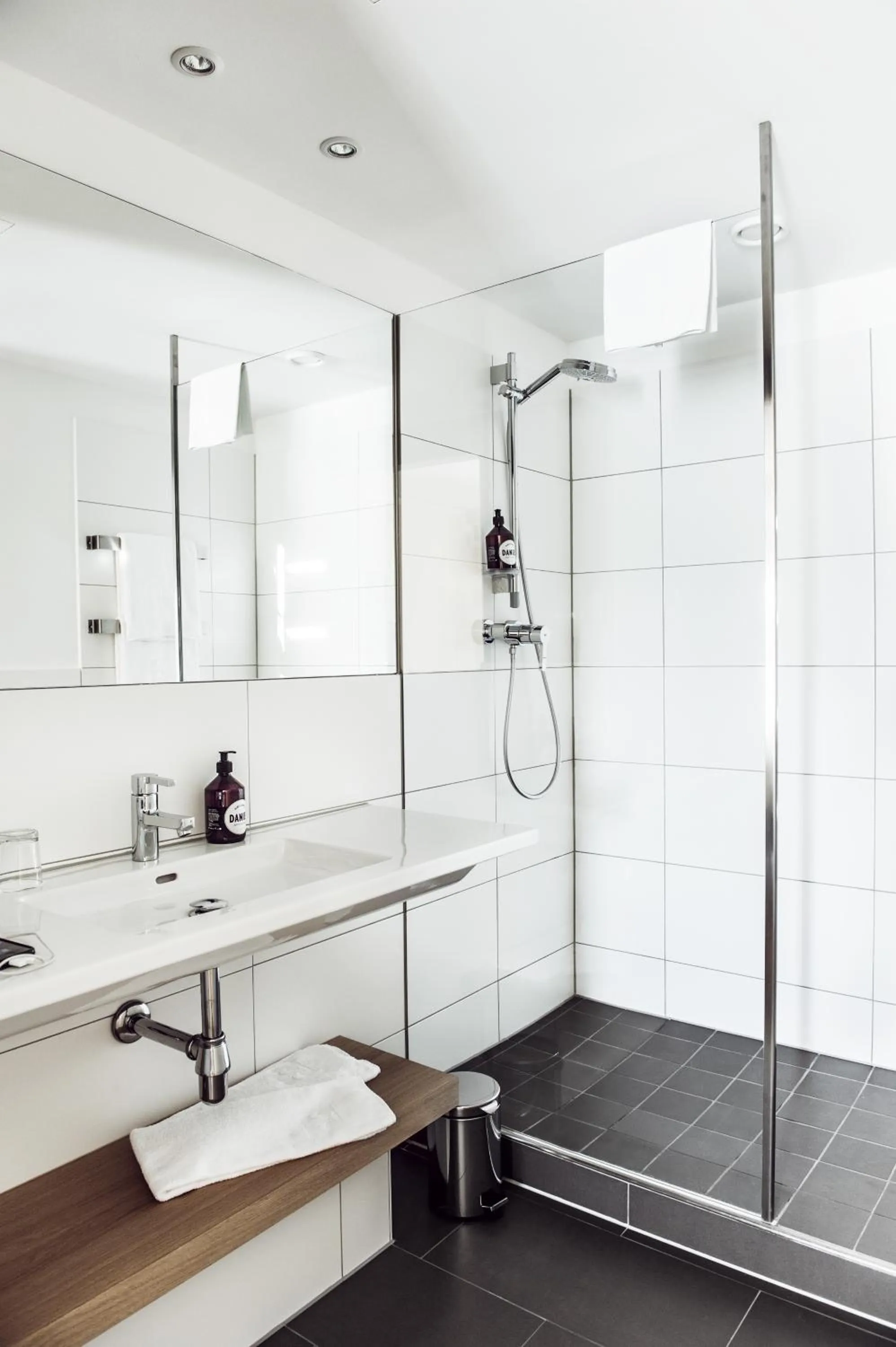 Bathroom in Hotel Weitzer Graz - Centre of Graz