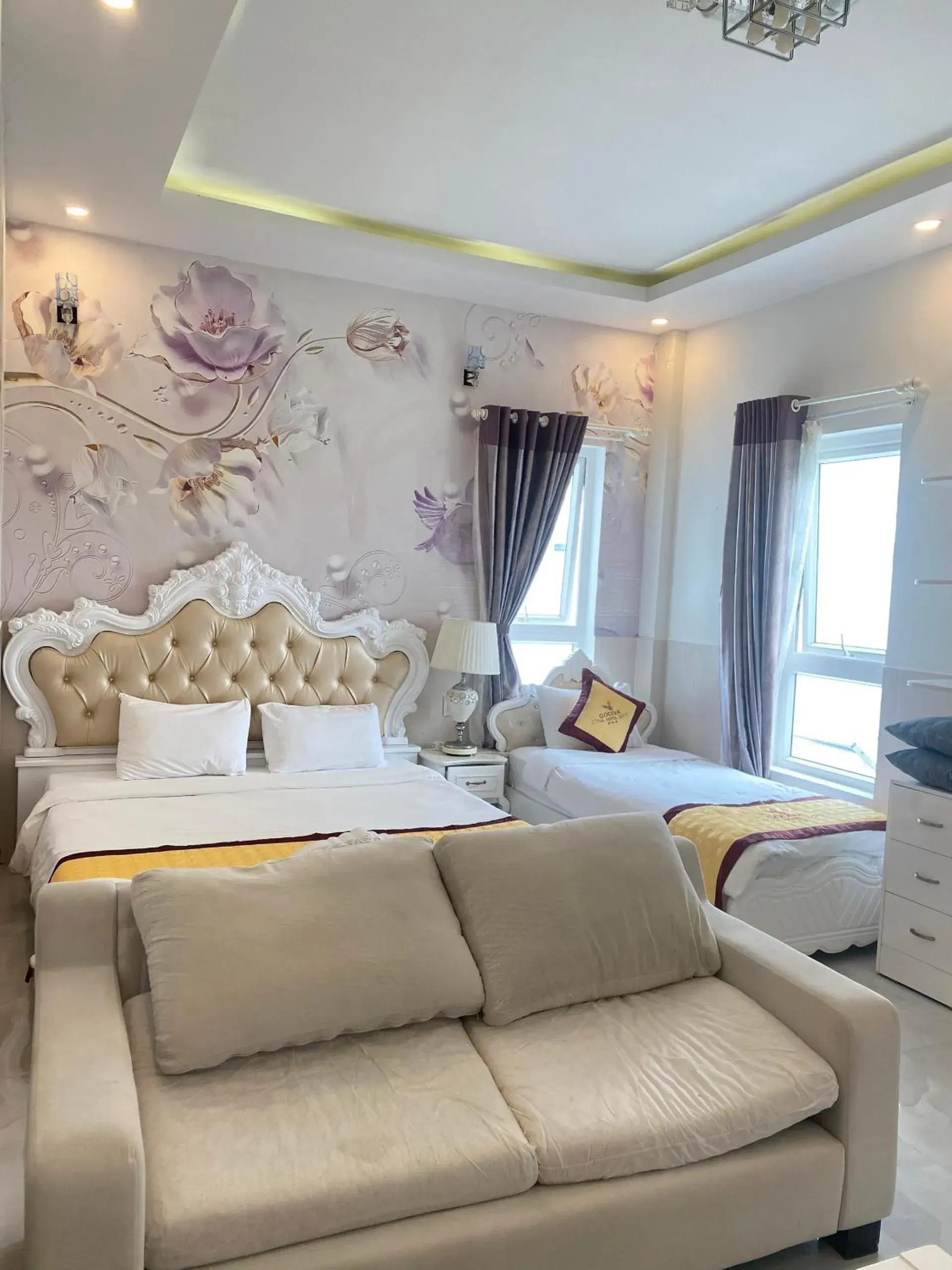 Bed in Godiva Villa Phu Quoc