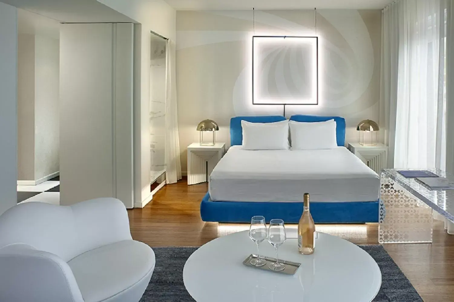 Bedroom, Bed in Mondrian Los Angeles in West Hollywood