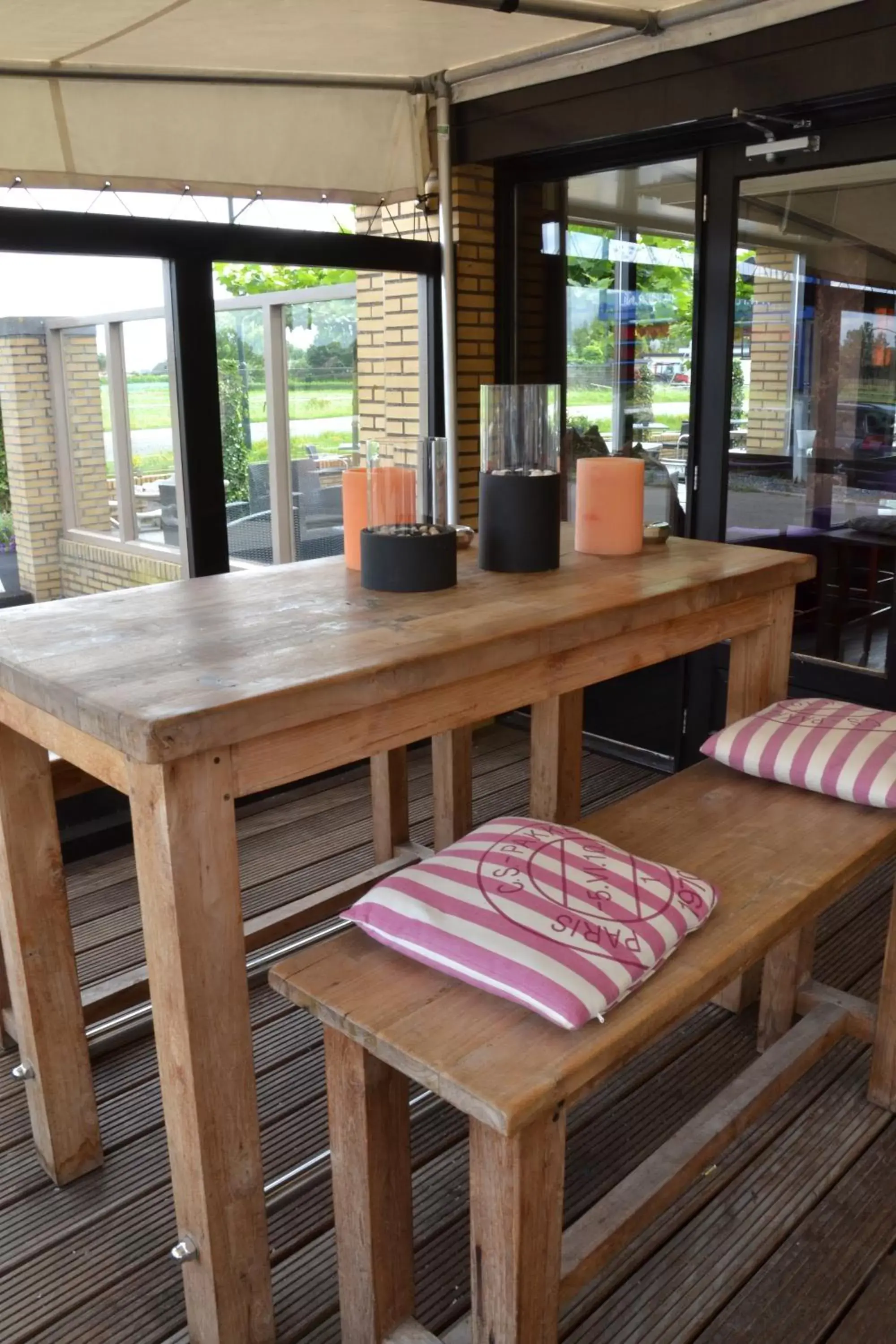 Balcony/Terrace, Dining Area in Fletcher Hotel - Restaurant Heiloo