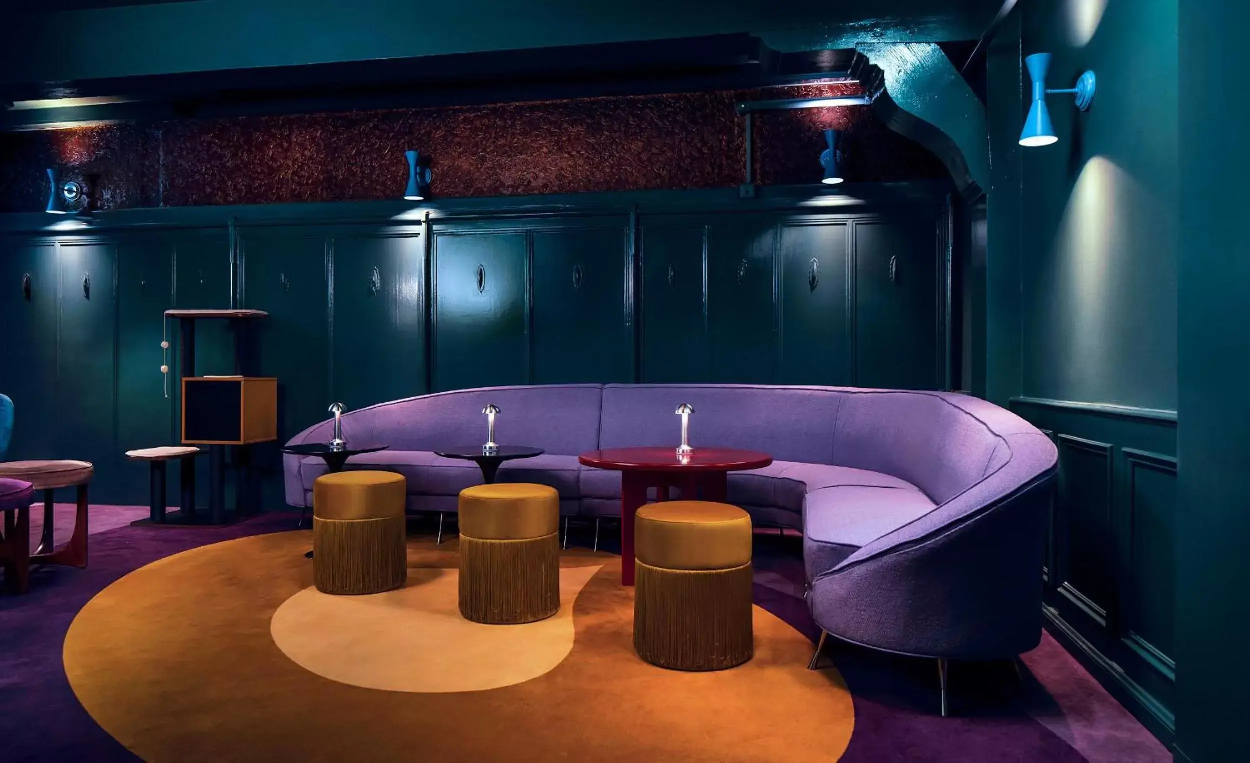 Lounge or bar in Kimpton De Witt Amsterdam, an IHG Hotel