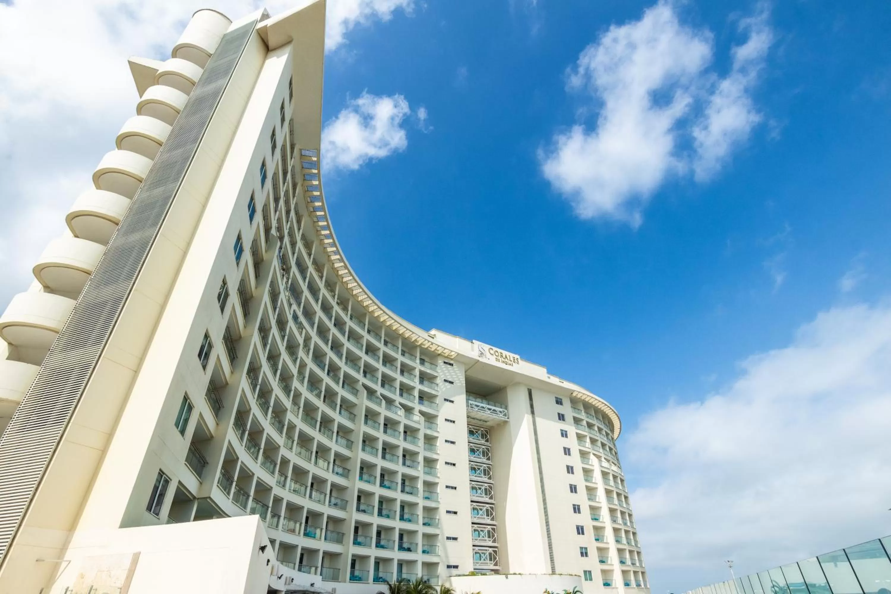 Facade/entrance in GHL Corales de Indias