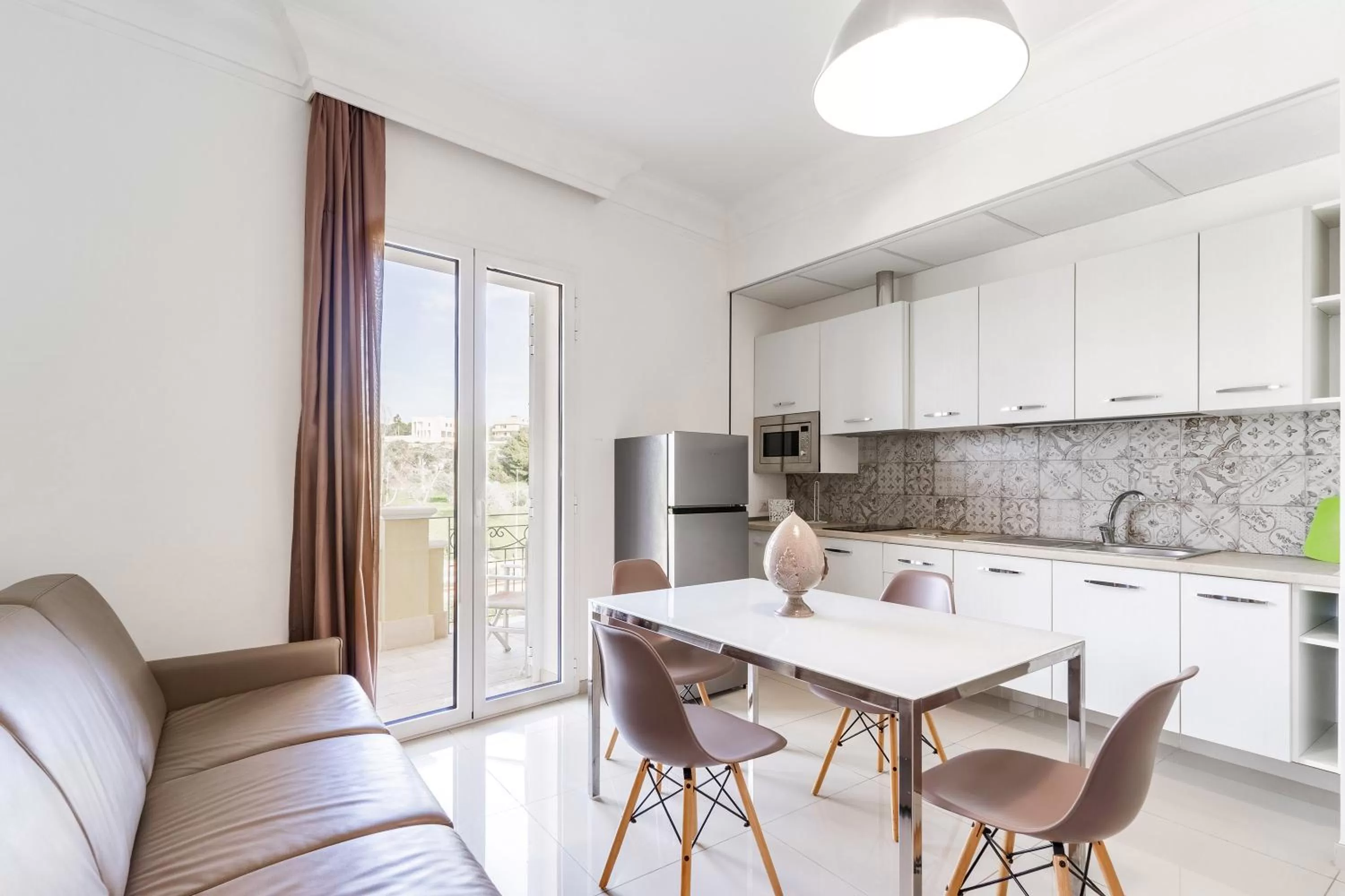 Dining area in Victoria Palace Hotel & Zen Wellness