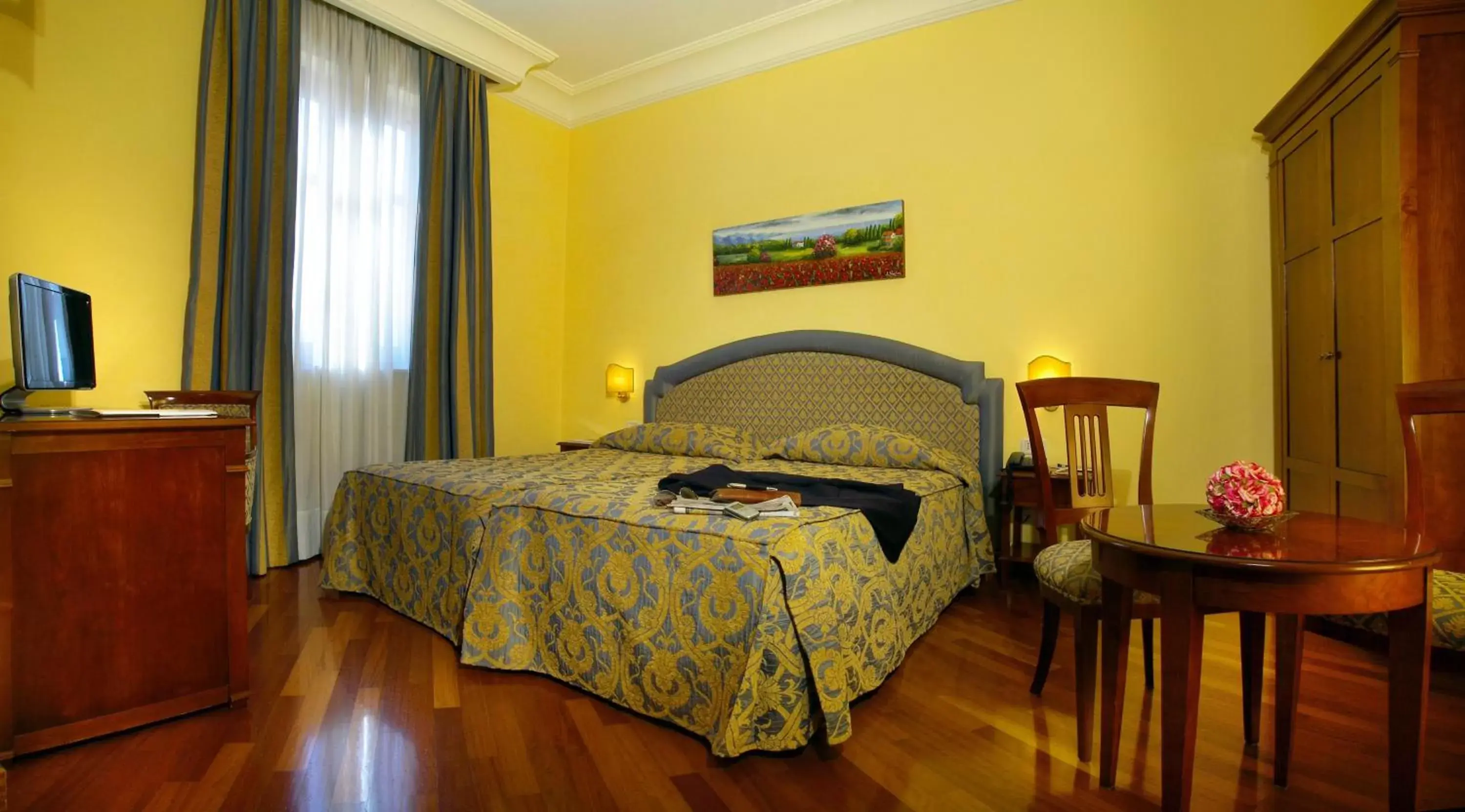 Photo of the whole room, Bed in Best Western Ai Cavalieri Hotel