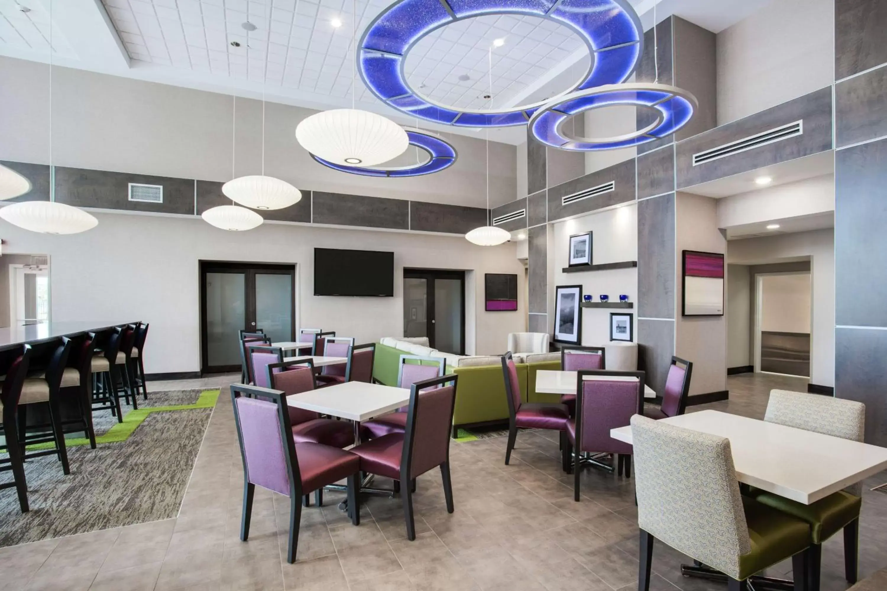 Lobby or reception, Restaurant/Places to Eat in Hampton Inn and Suites Jacksonville/Orange Park, FL