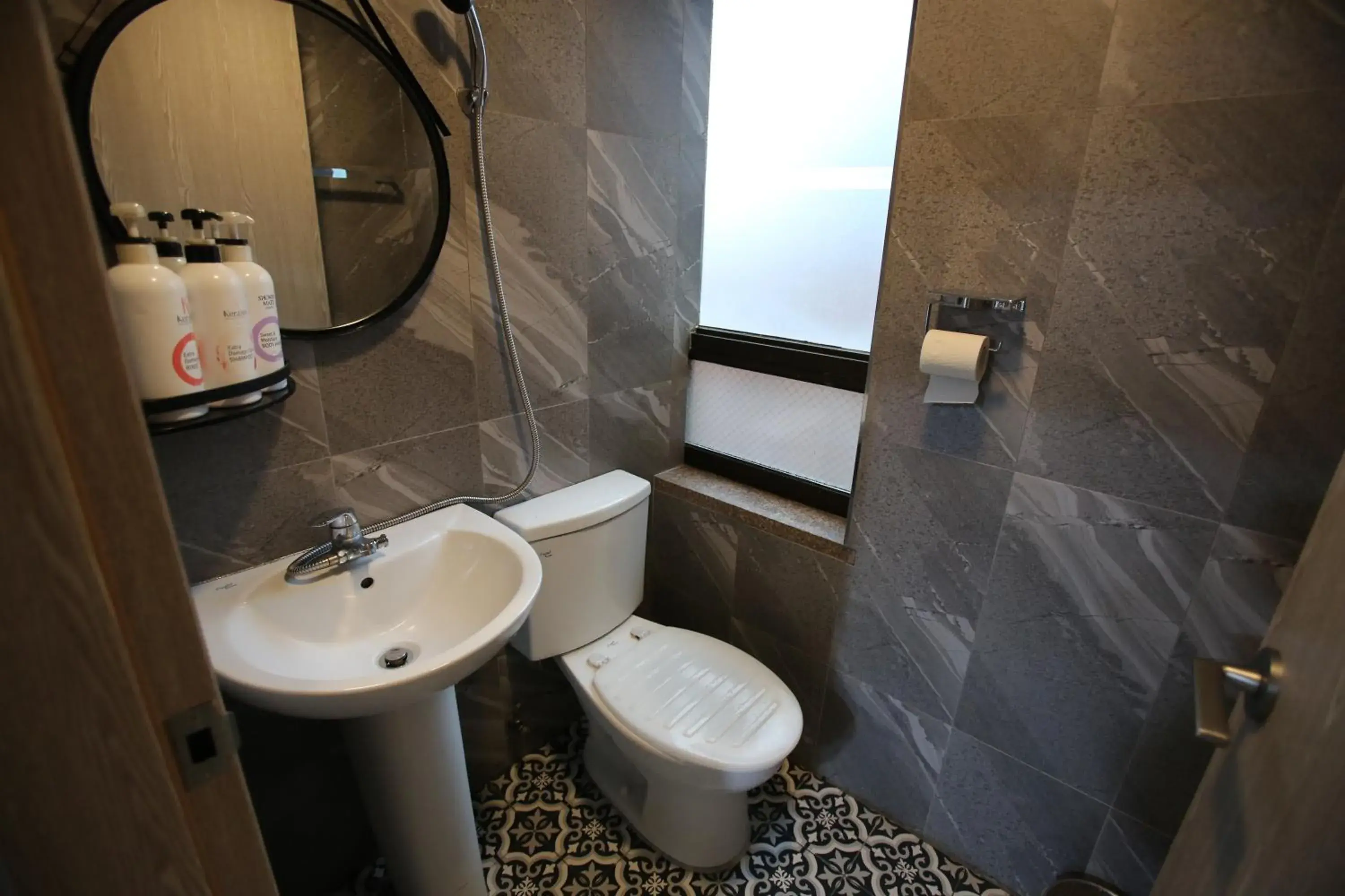 Bathroom in K Guesthouse Seomyeon