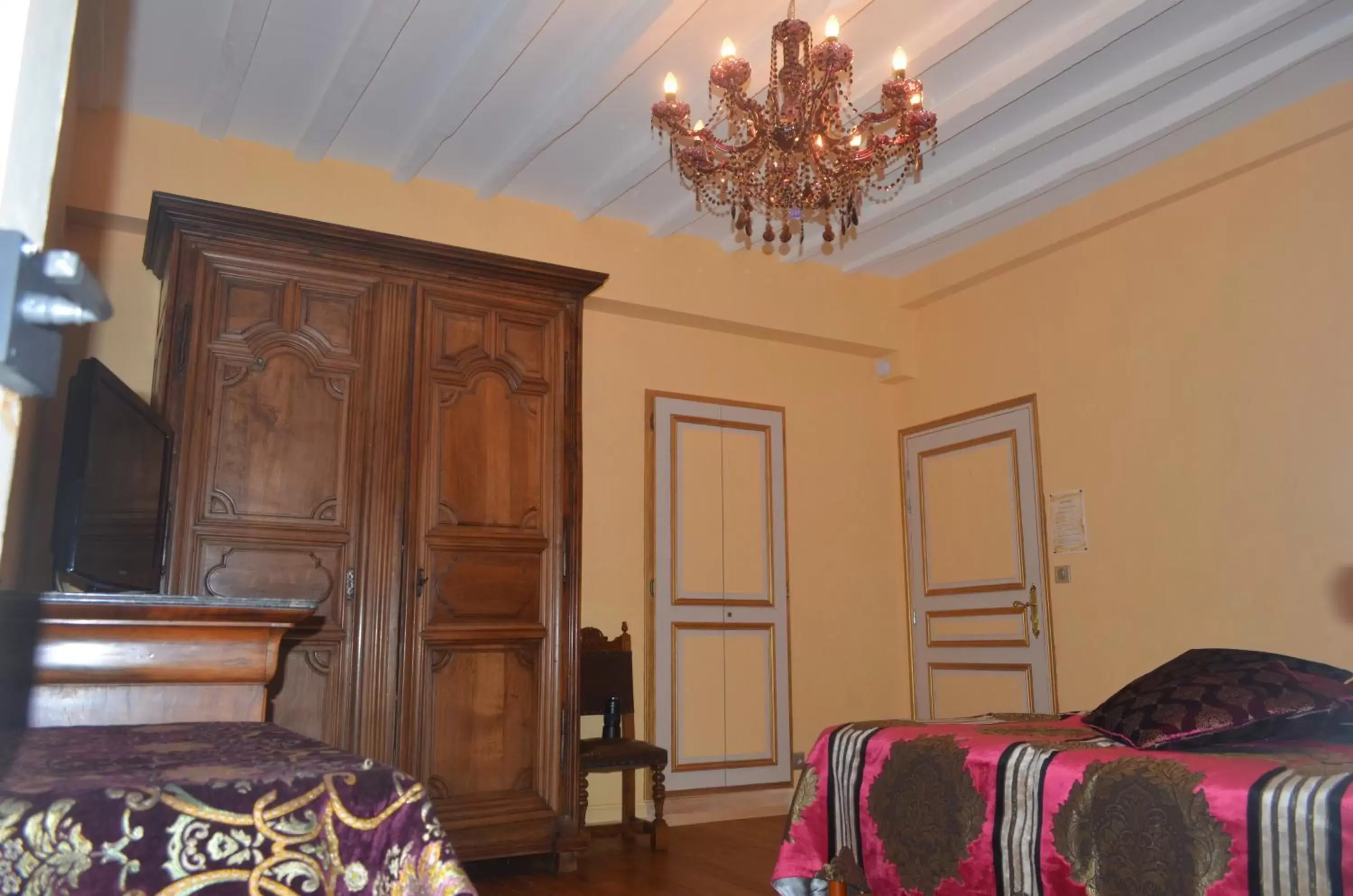 Bedroom, Seating Area in Lit en Loire