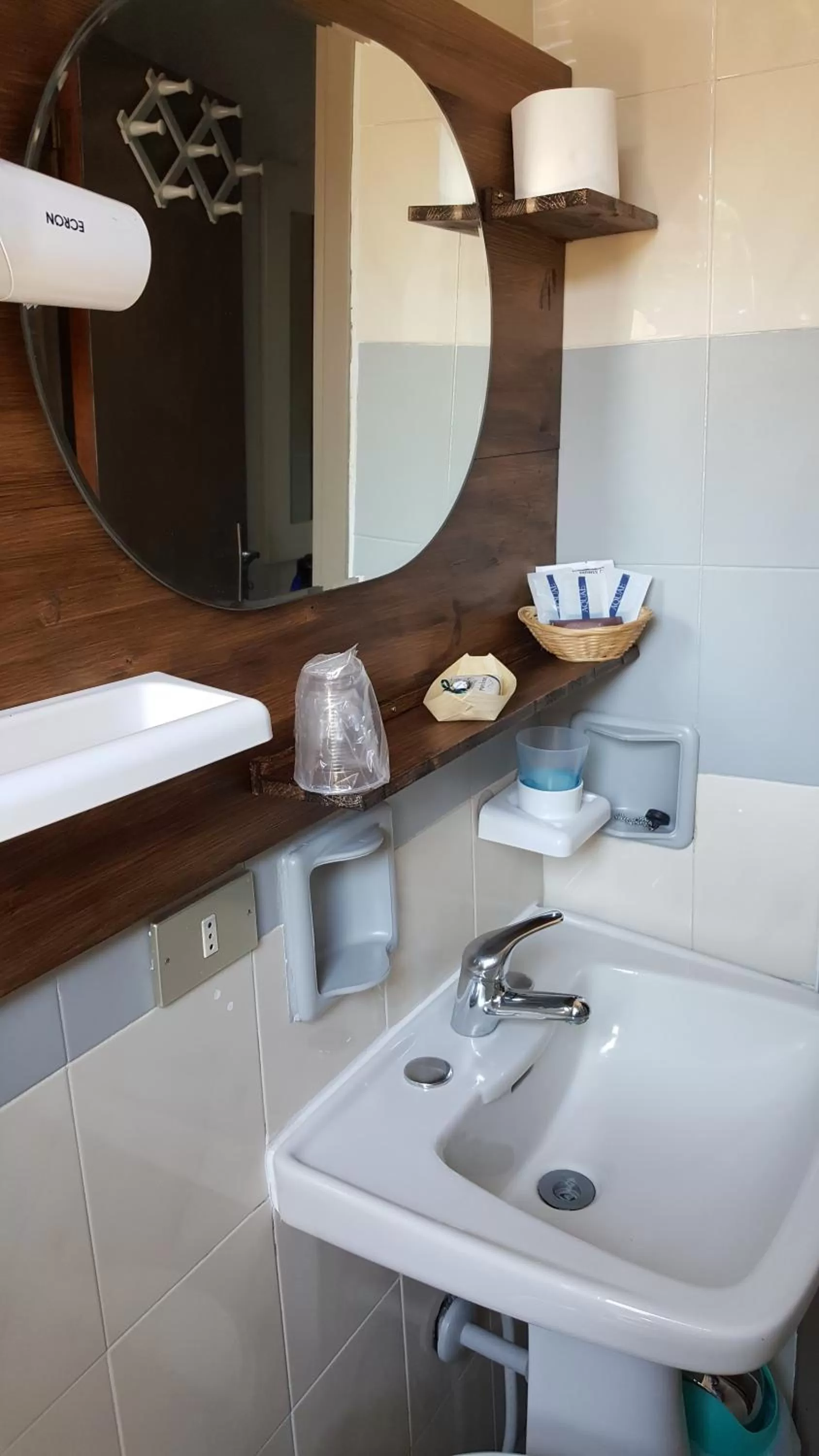 Bathroom in Hotel VILLA ITALIA B&B