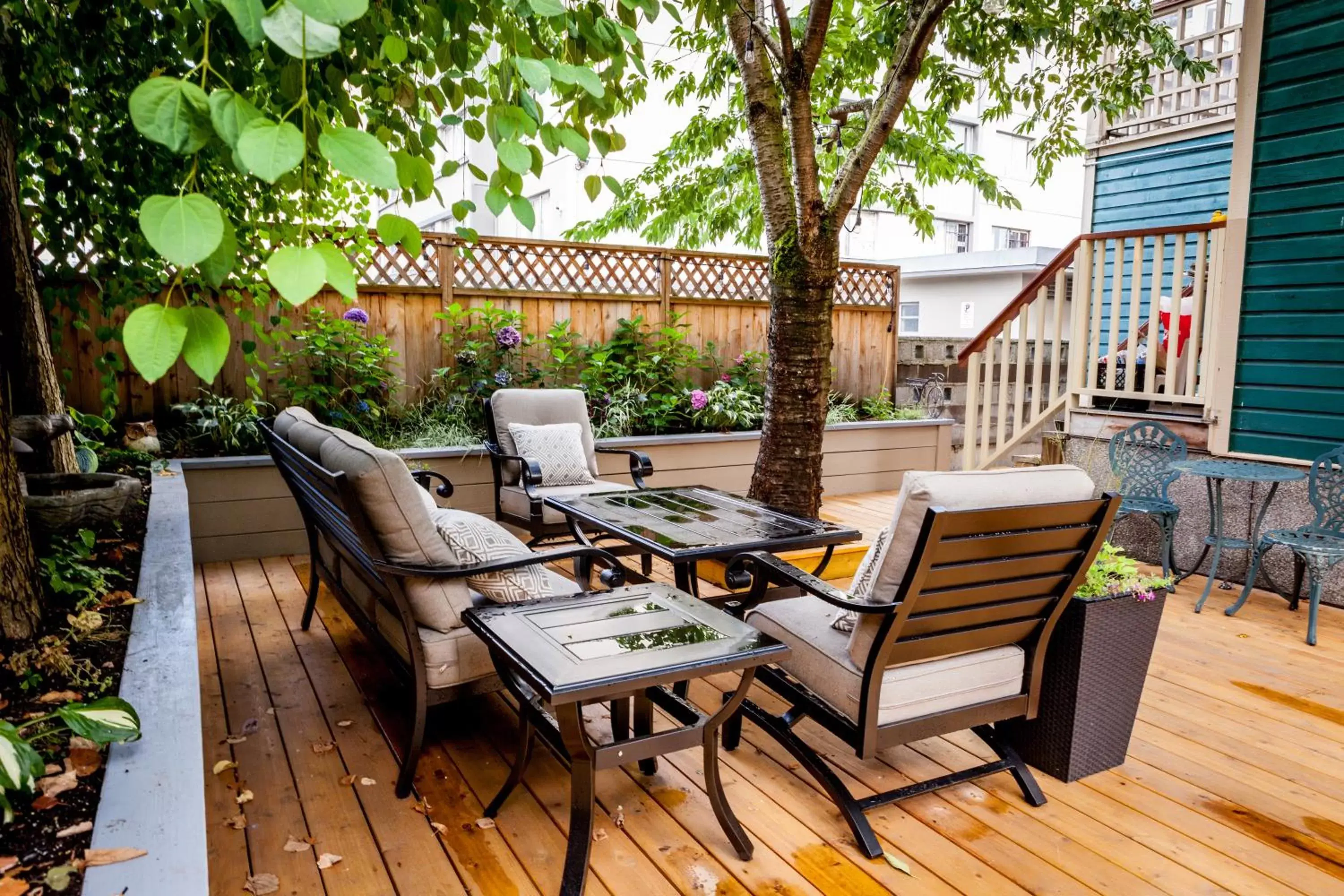 Balcony/Terrace in O Canada House Bed & Breakfast