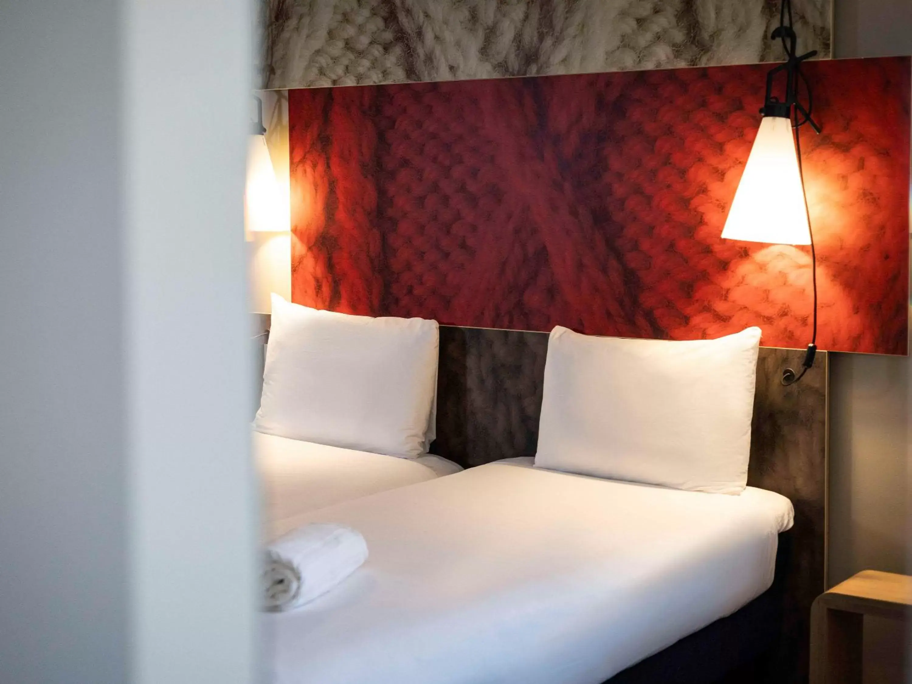 Bedroom, Bed in ibis London City - Shoreditch