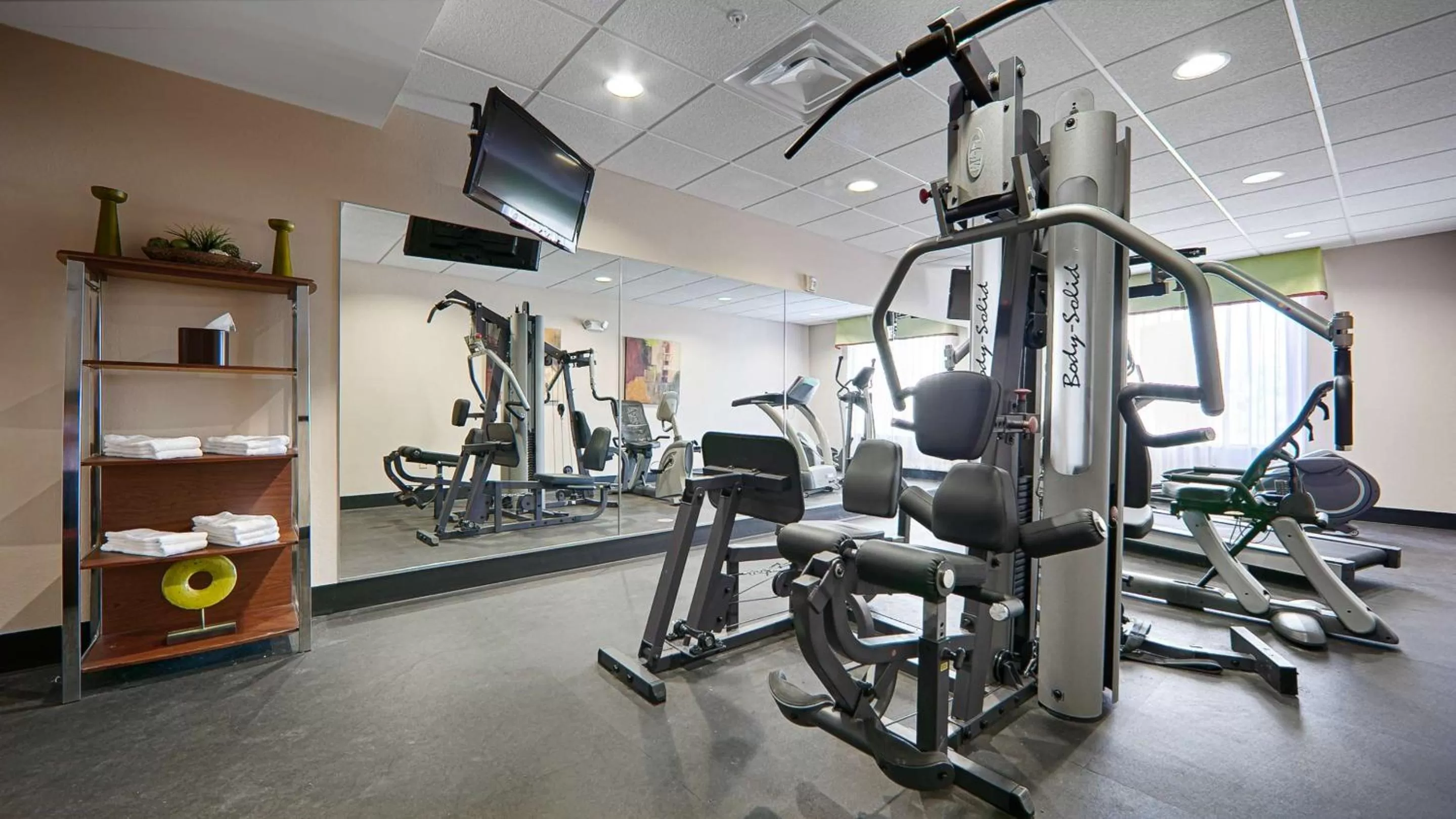 Fitness centre/facilities in Best Western Plus Cushing Inn & Suites