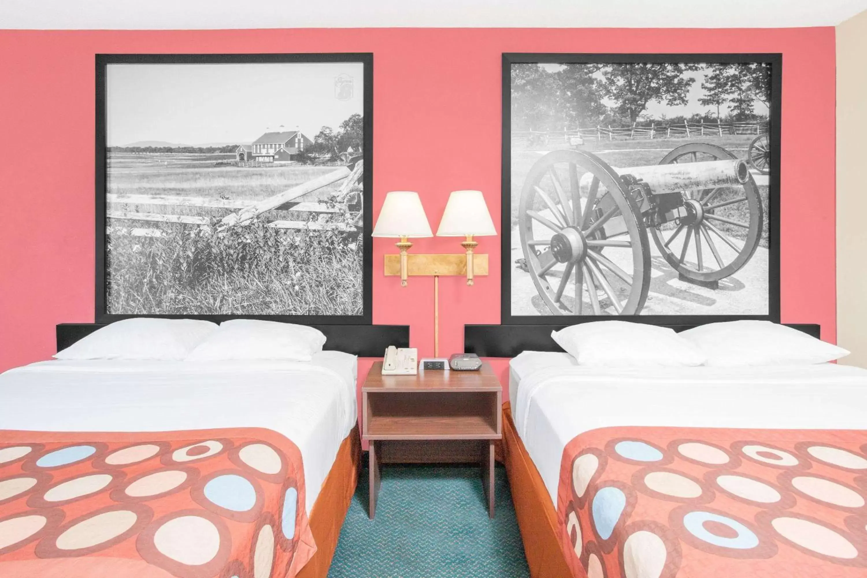 Photo of the whole room, Bed in Super 8 by Wyndham Gettysburg Photo of the whole room, Bed in Super 8 by Wyndham Gettysburg