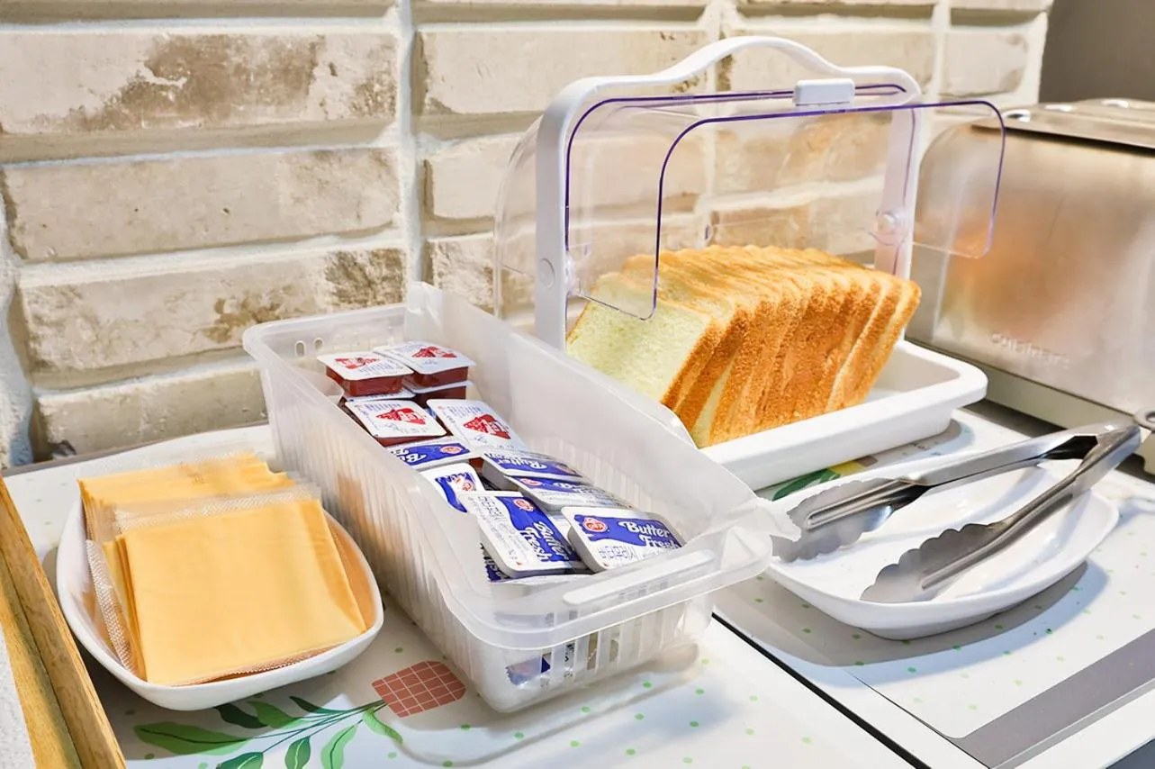 Restaurant/places to eat in Seomyeon Hound Hotel 1st Street