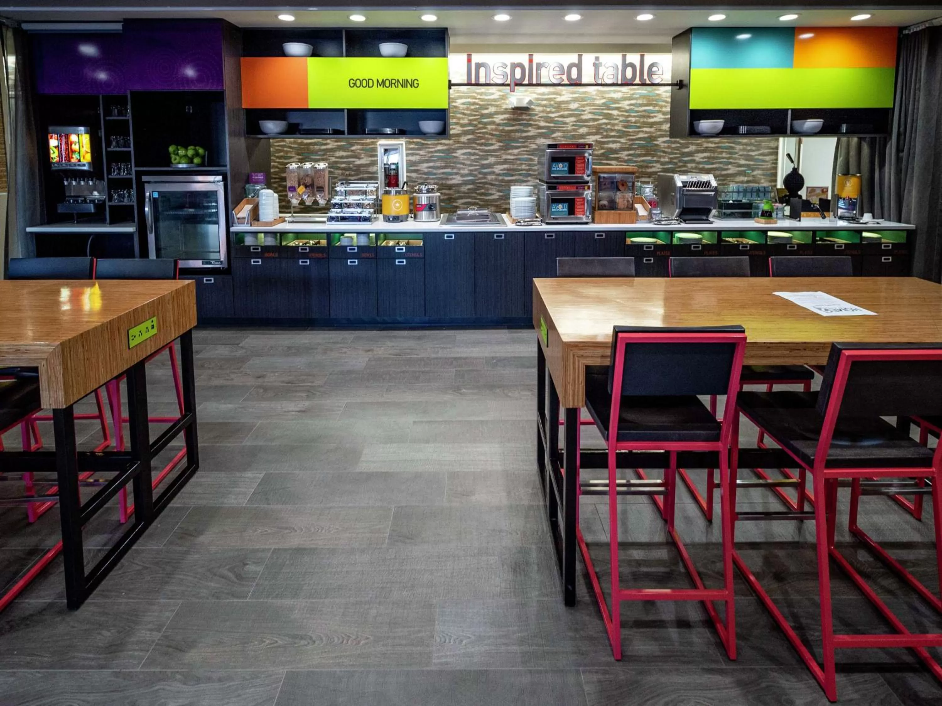 Dining area in Home2 Suites By Hilton Oklahoma City Nw Expressway