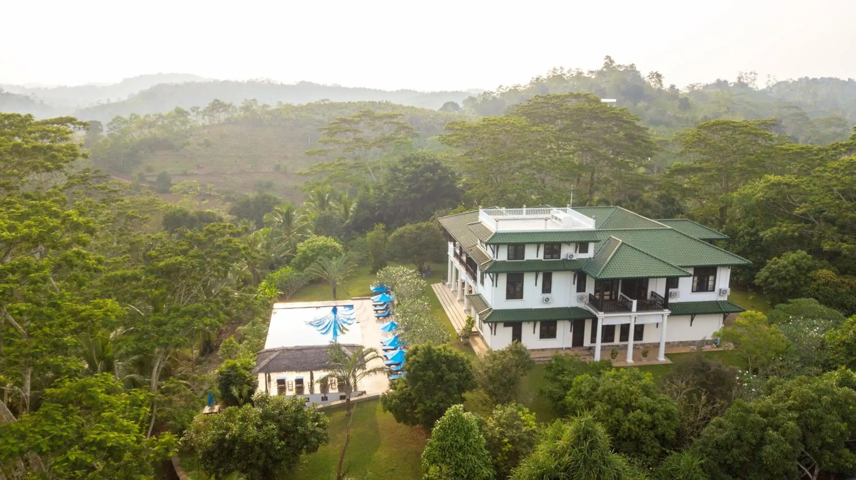 Property building, Bird's-eye View in Niyagama House