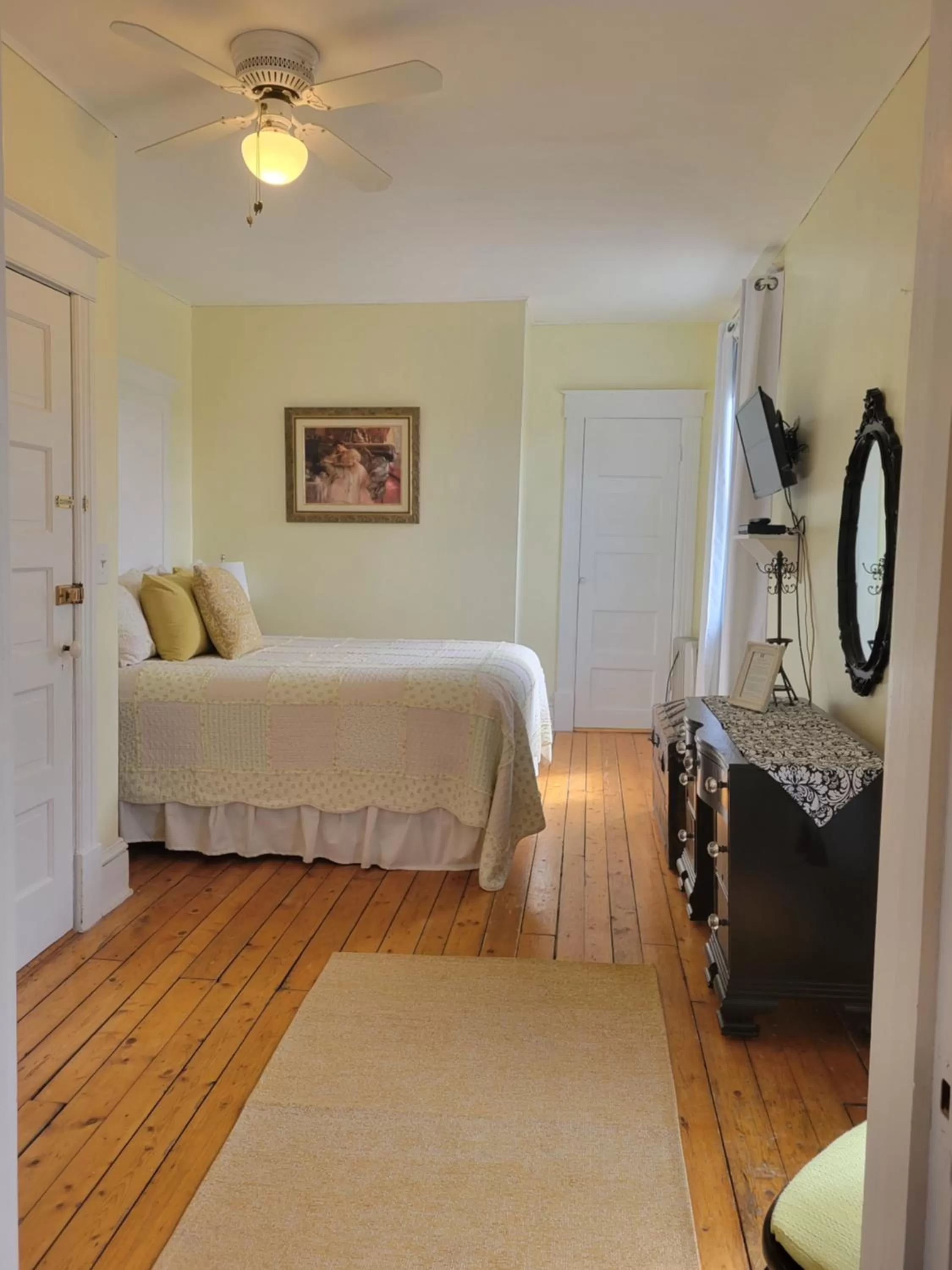 Property building in The Home Place Inn