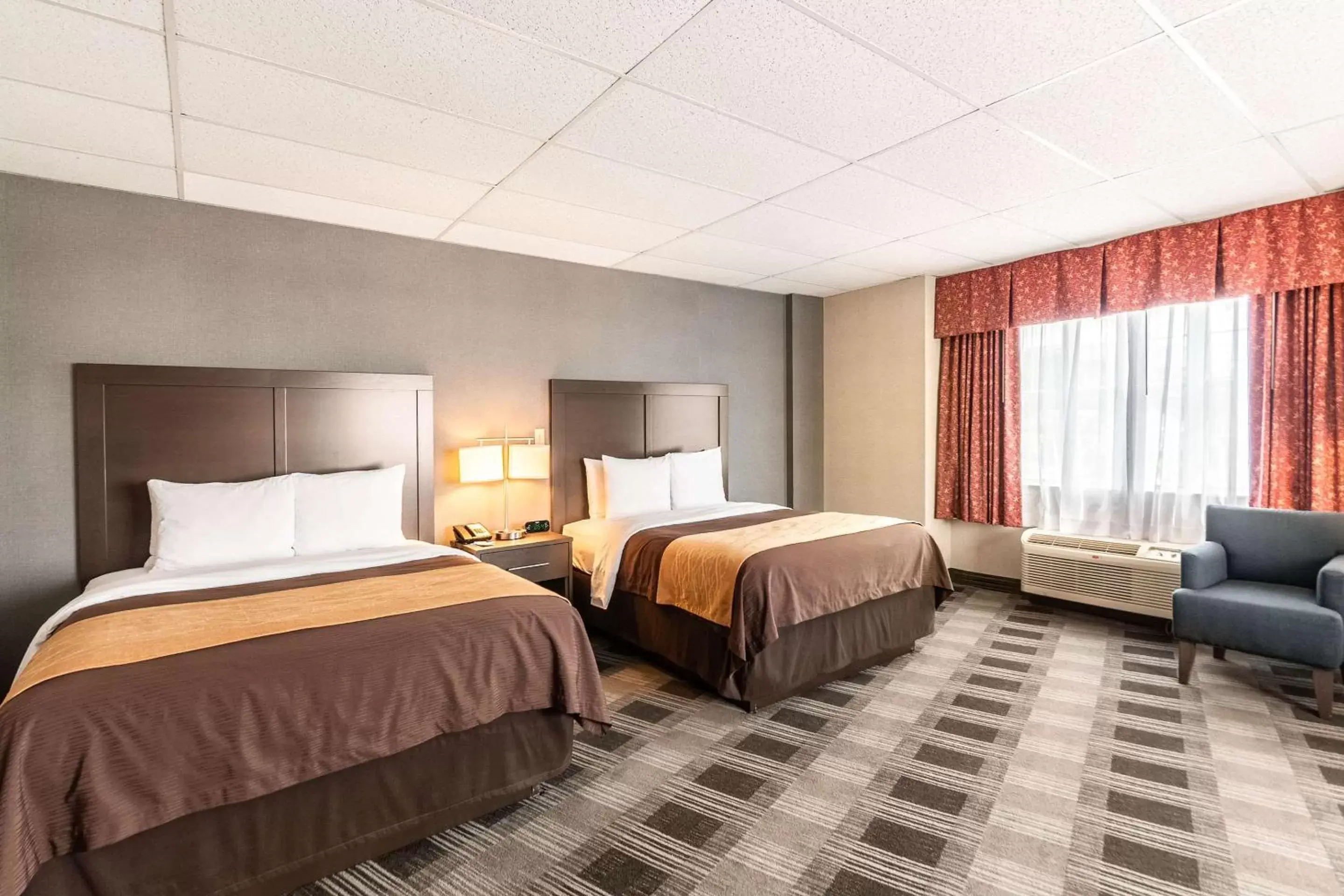 Photo of the whole room, Bed in Comfort Inn Ballston