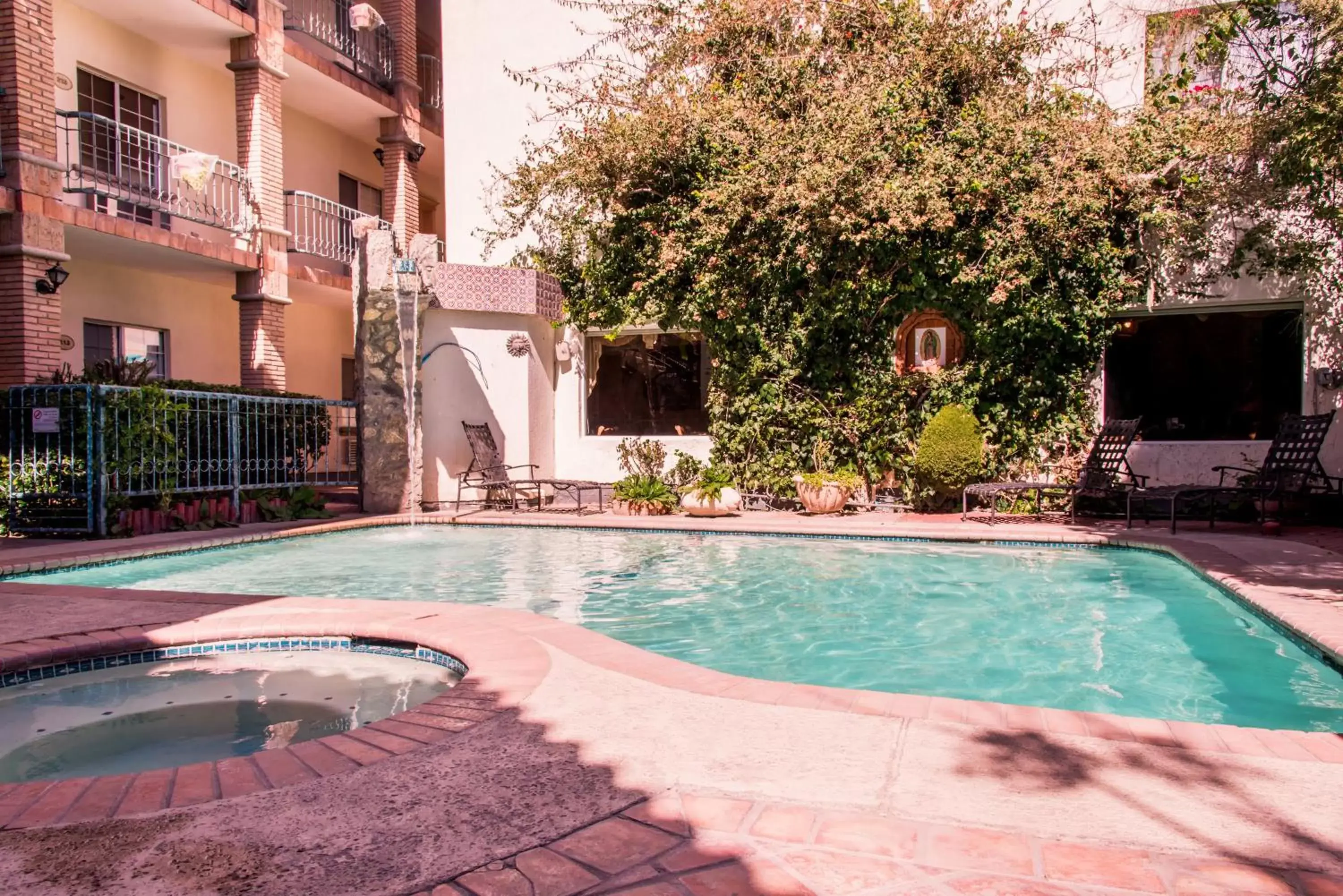 , Swimming Pool in Business Hotel & Suites María Bonita