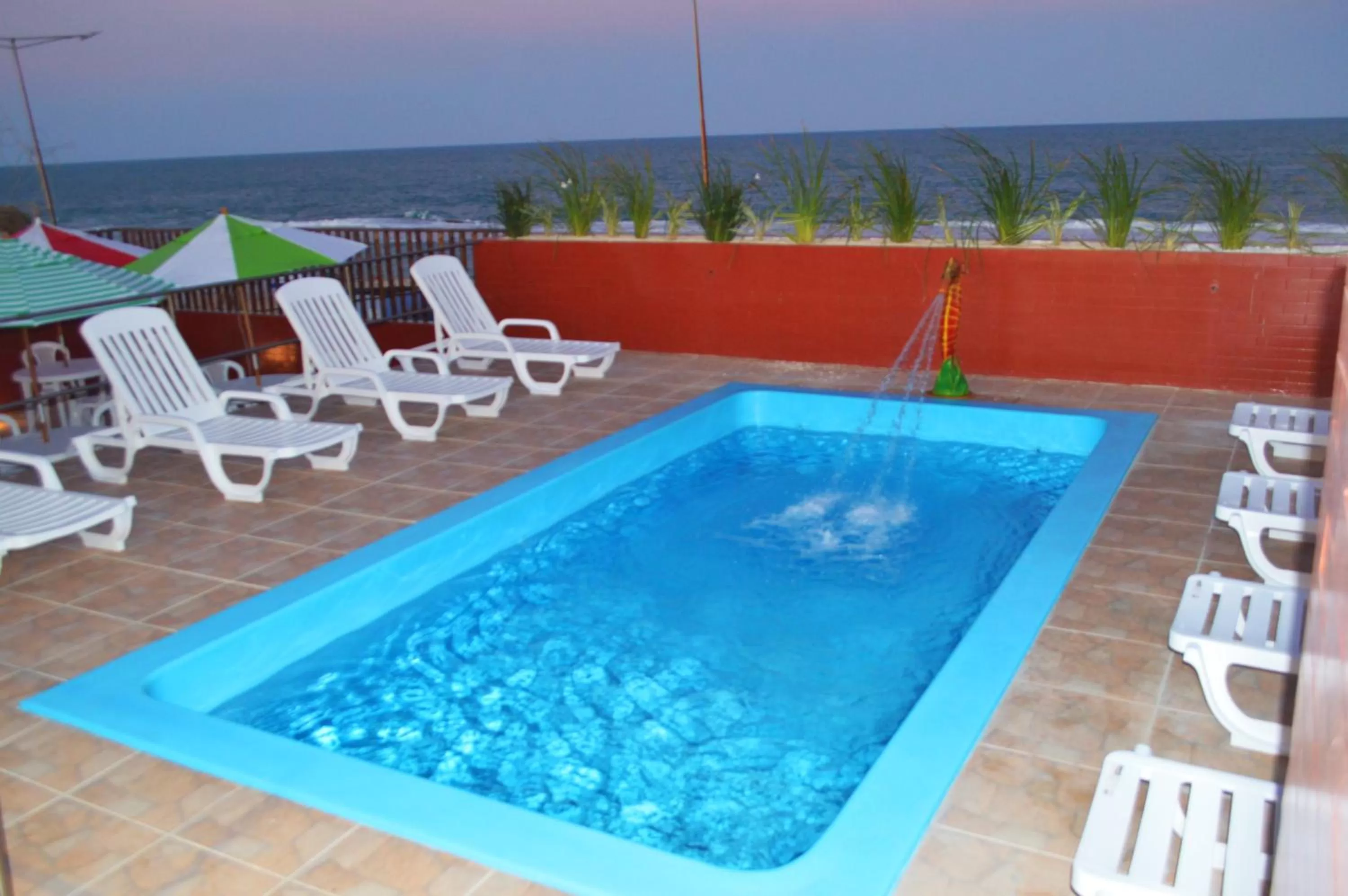 Swimming pool in Brisa do Mar Beach Hotel