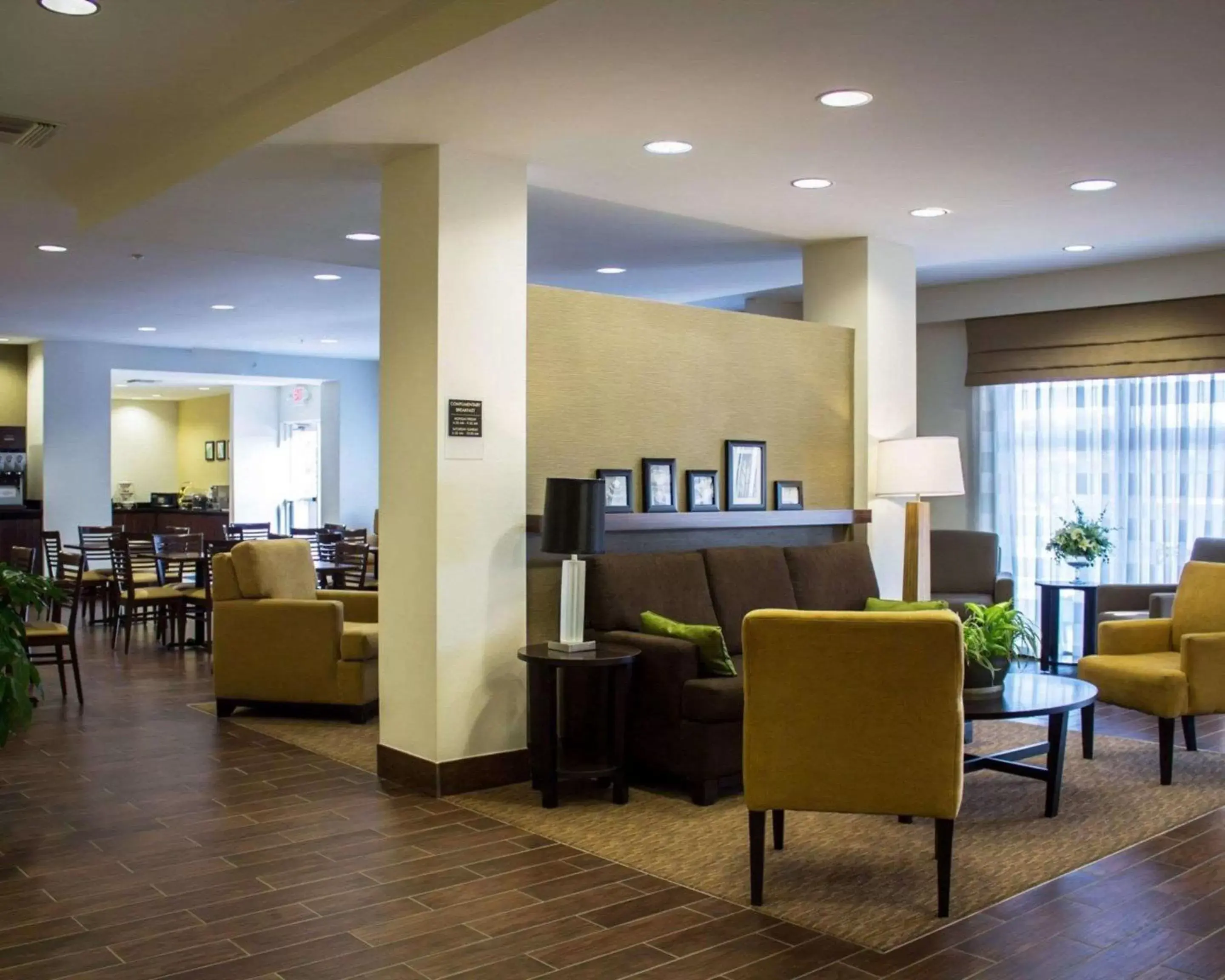 Lobby or reception in Sleep Inn & Suites Moundsville