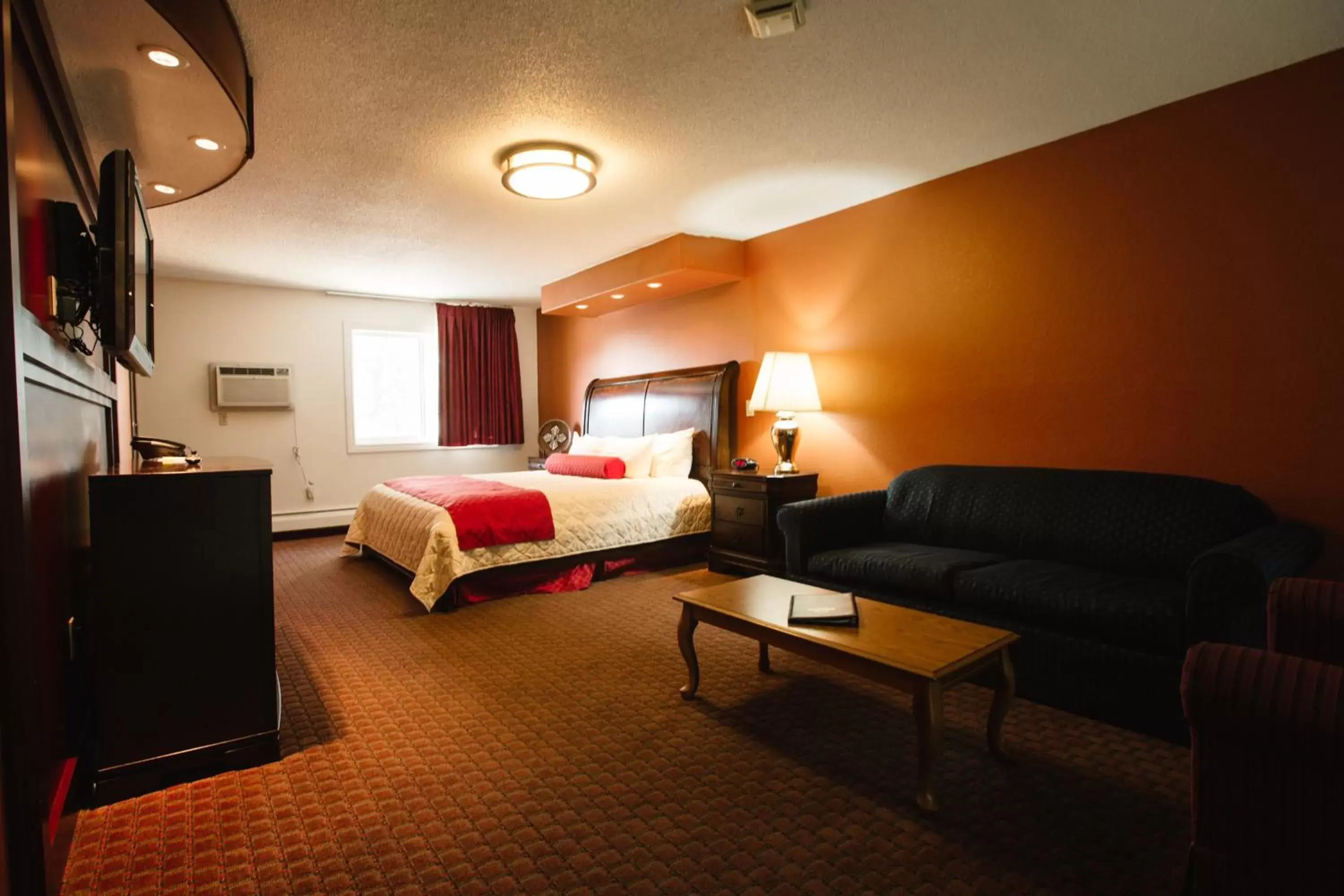 Photo of the whole room in Days Inn by Wyndham Minot