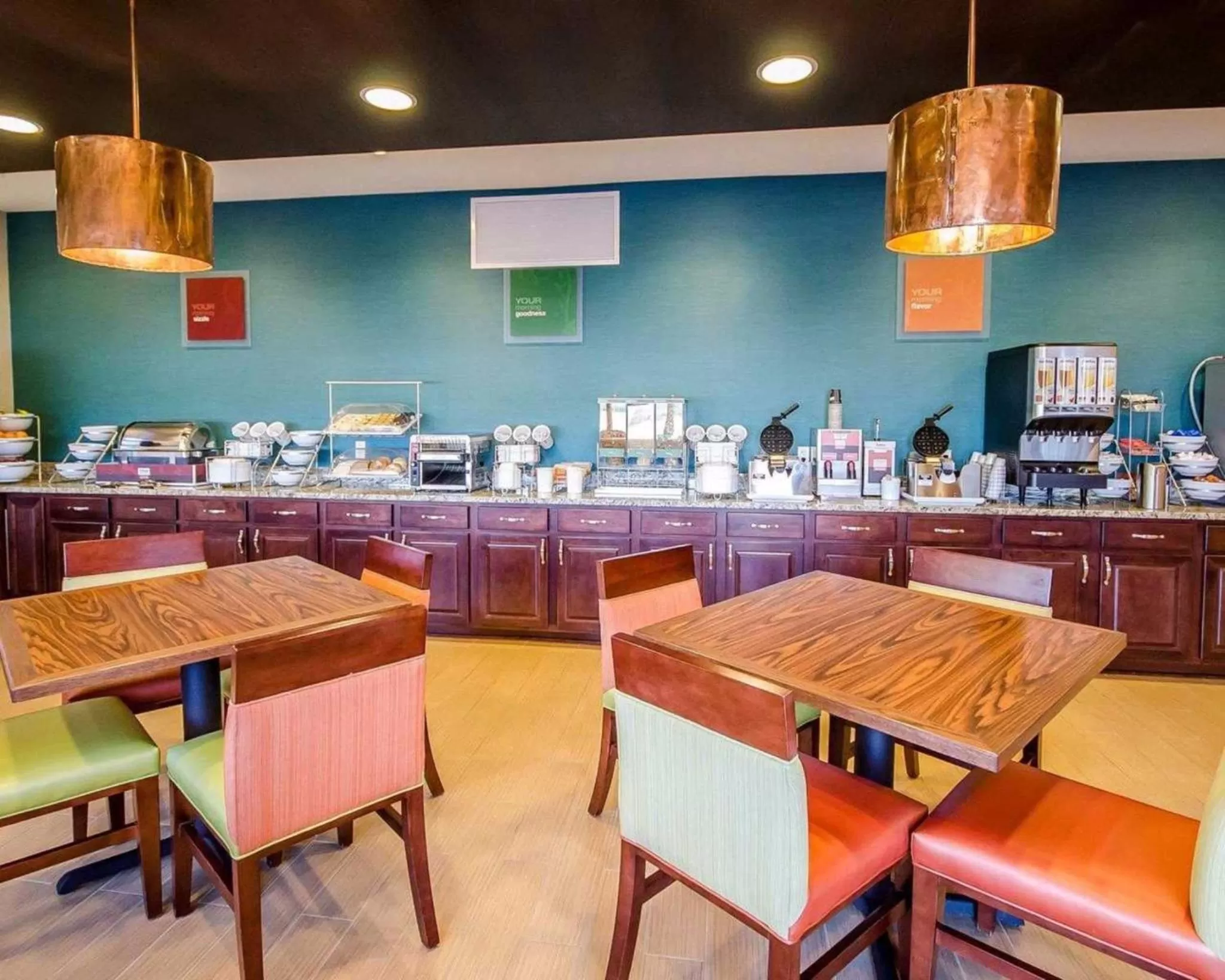 Buffet breakfast in Comfort Inn