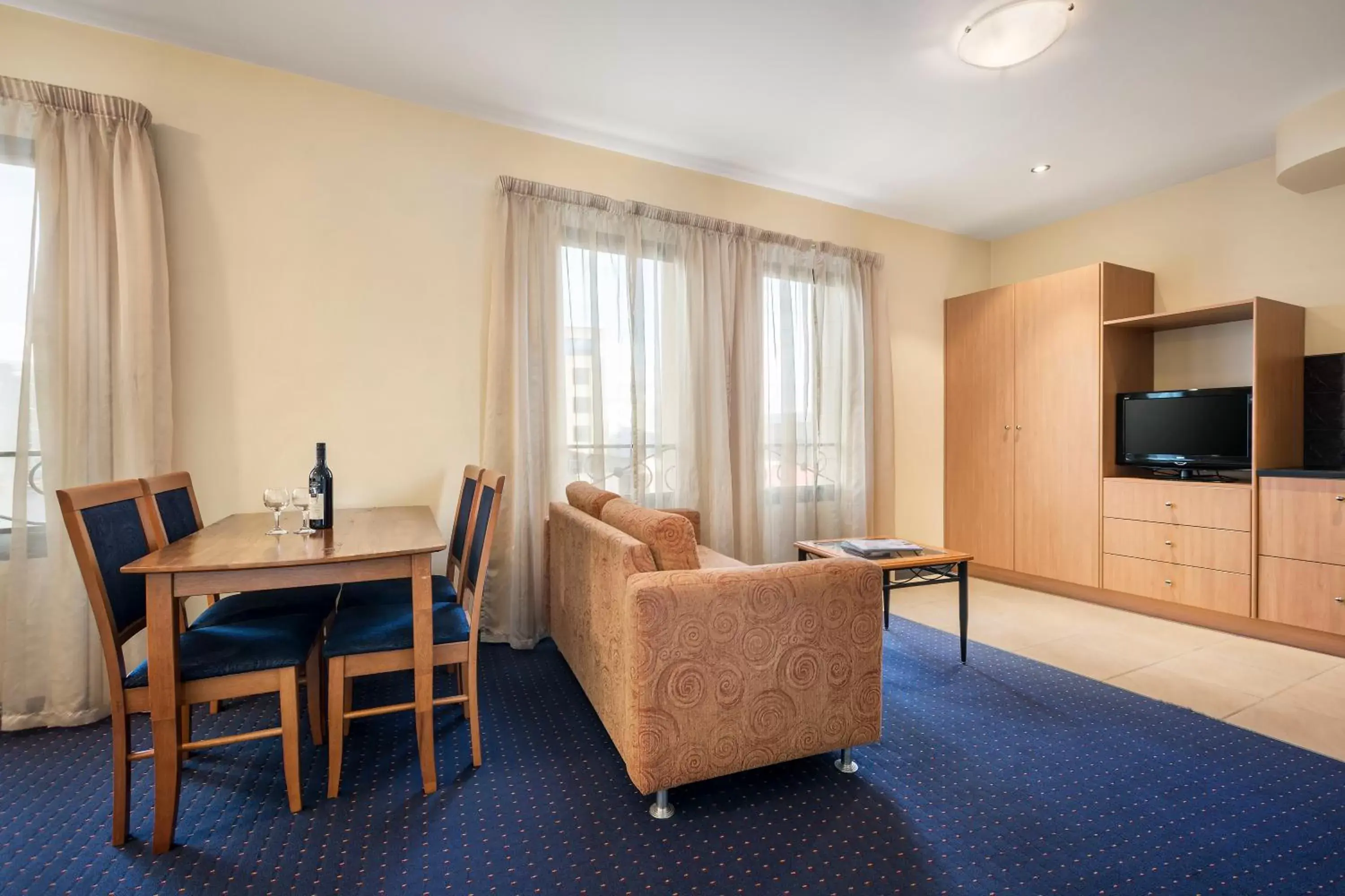 Living room in Quest Savoy Living room in Quest Savoy