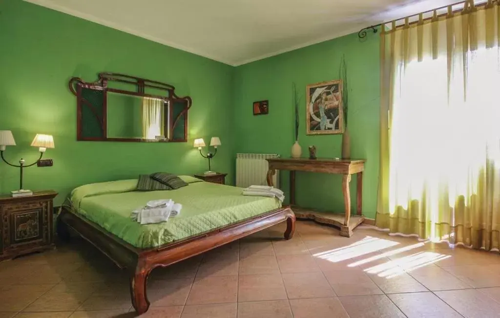 Bed in Palazzo Conforti Tree House Resort