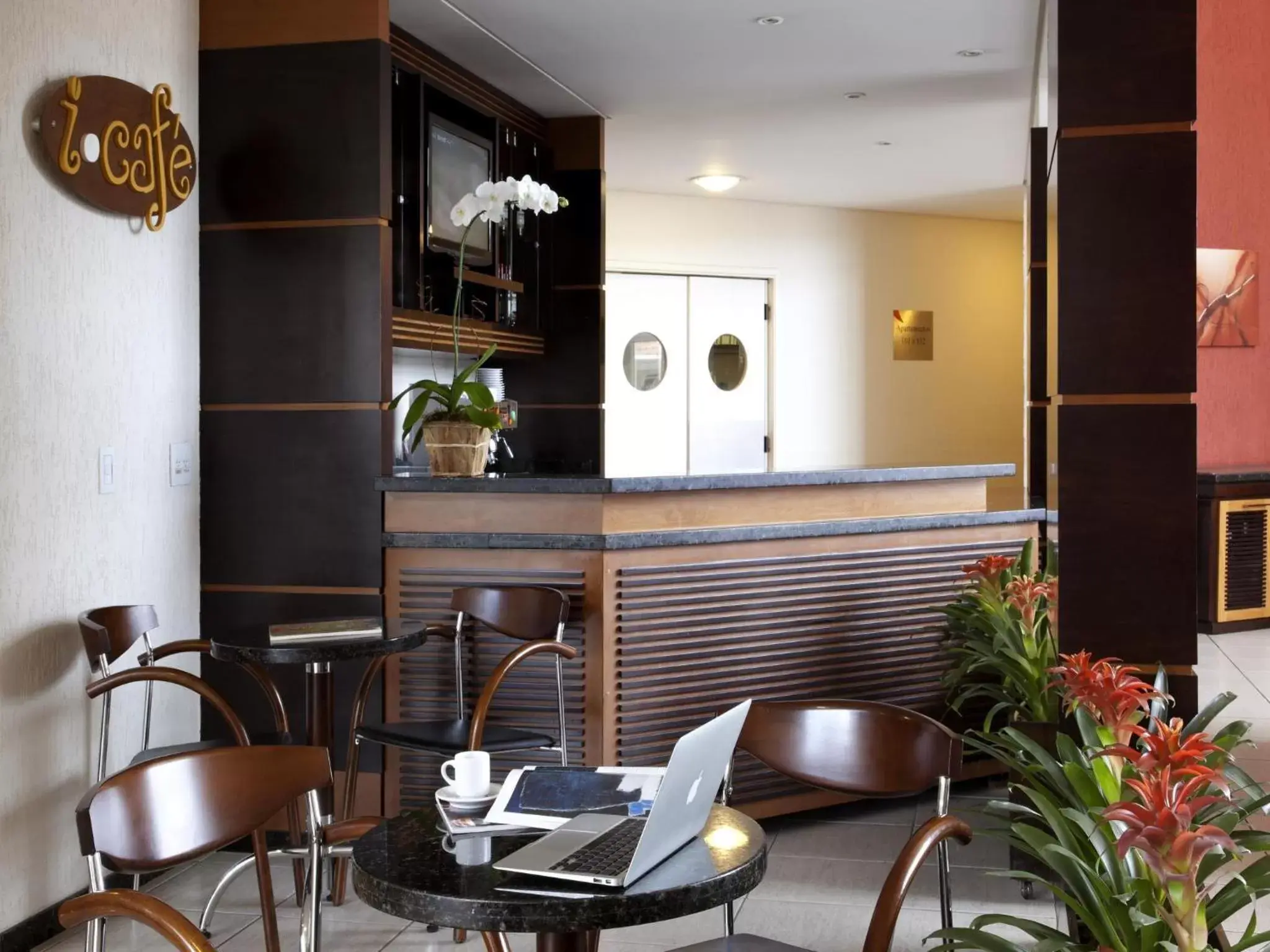 Lobby or reception in Red Roof Inn Jundiaí Lobby or reception in Red Roof Inn Jundiaí