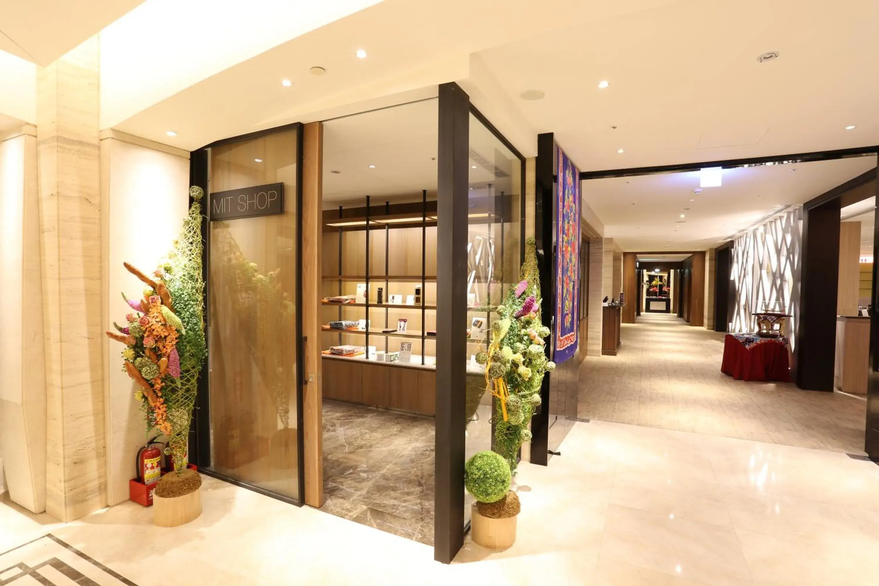 On-site shops in The Splendor Hotel Taichung On-site shops in The Splendor Hotel Taichung