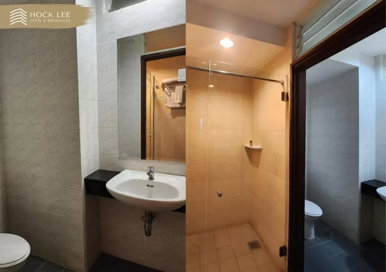 Bathroom in Hock Lee Hotel & Residences