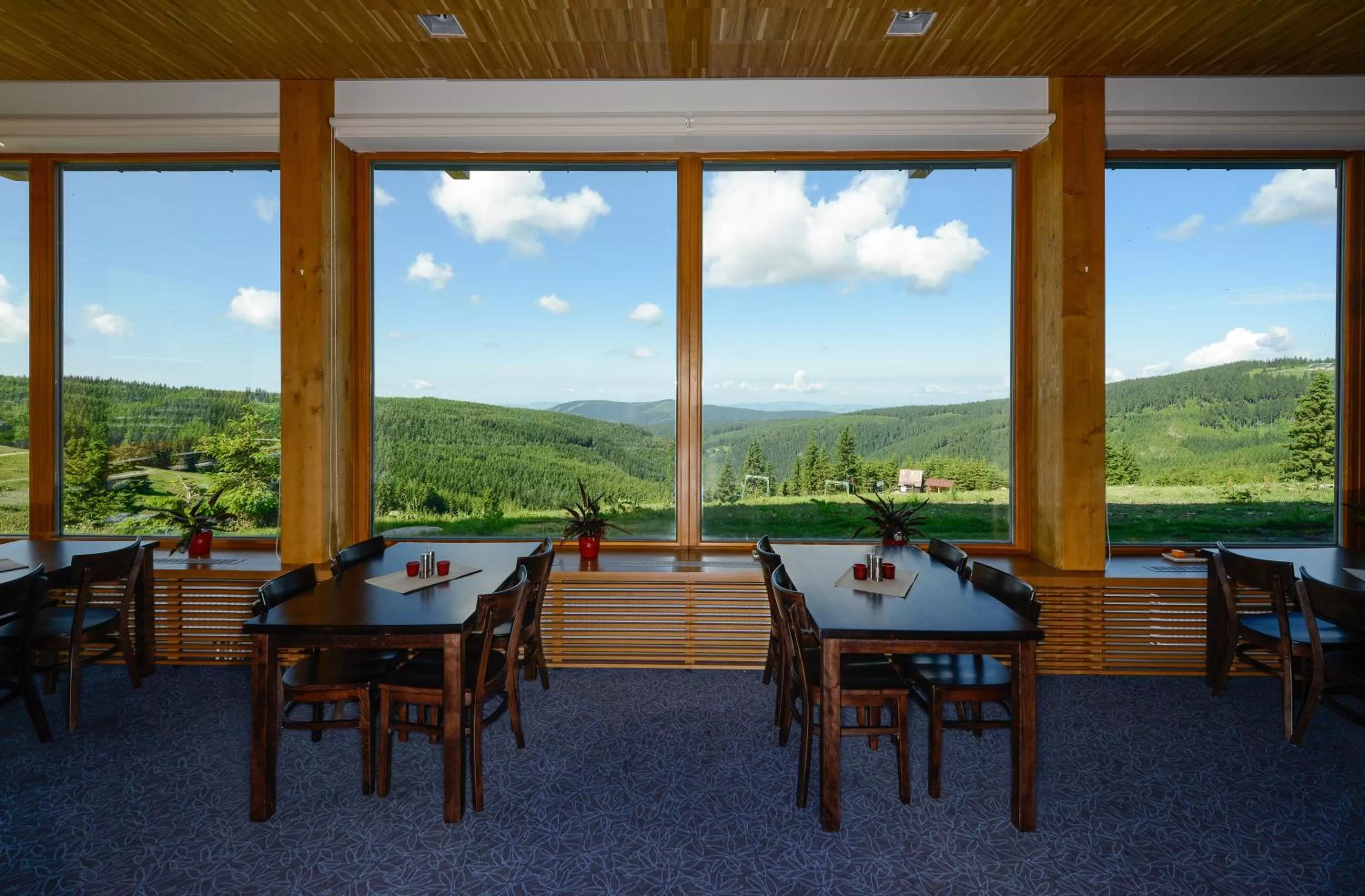 Restaurant/places to eat in Penzion Andula Friesovy boudy