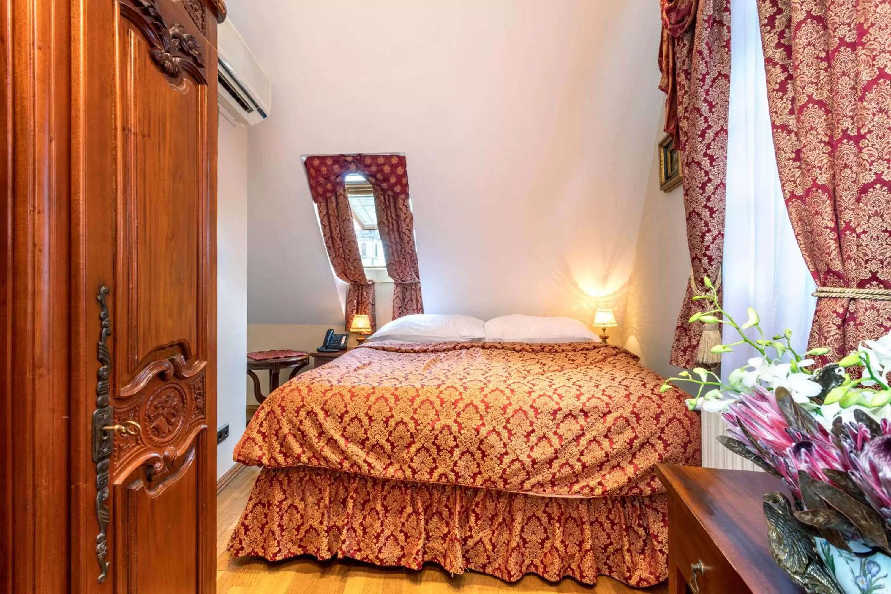 Single Room in Hotel U Prince Prague by BHG Single Room in Hotel U Prince Prague by BHG