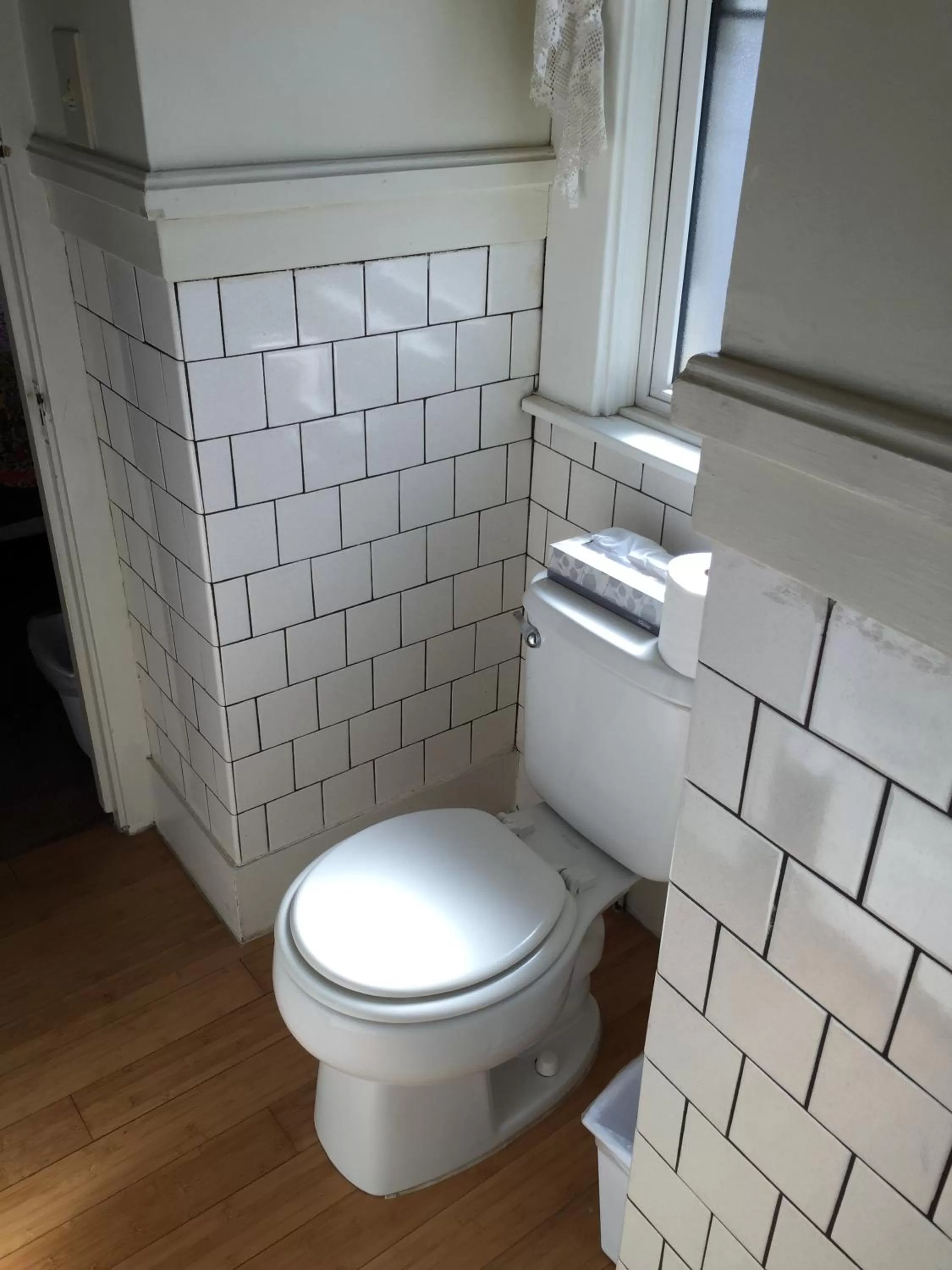 Toilet, Bathroom in Hotel Charlotte