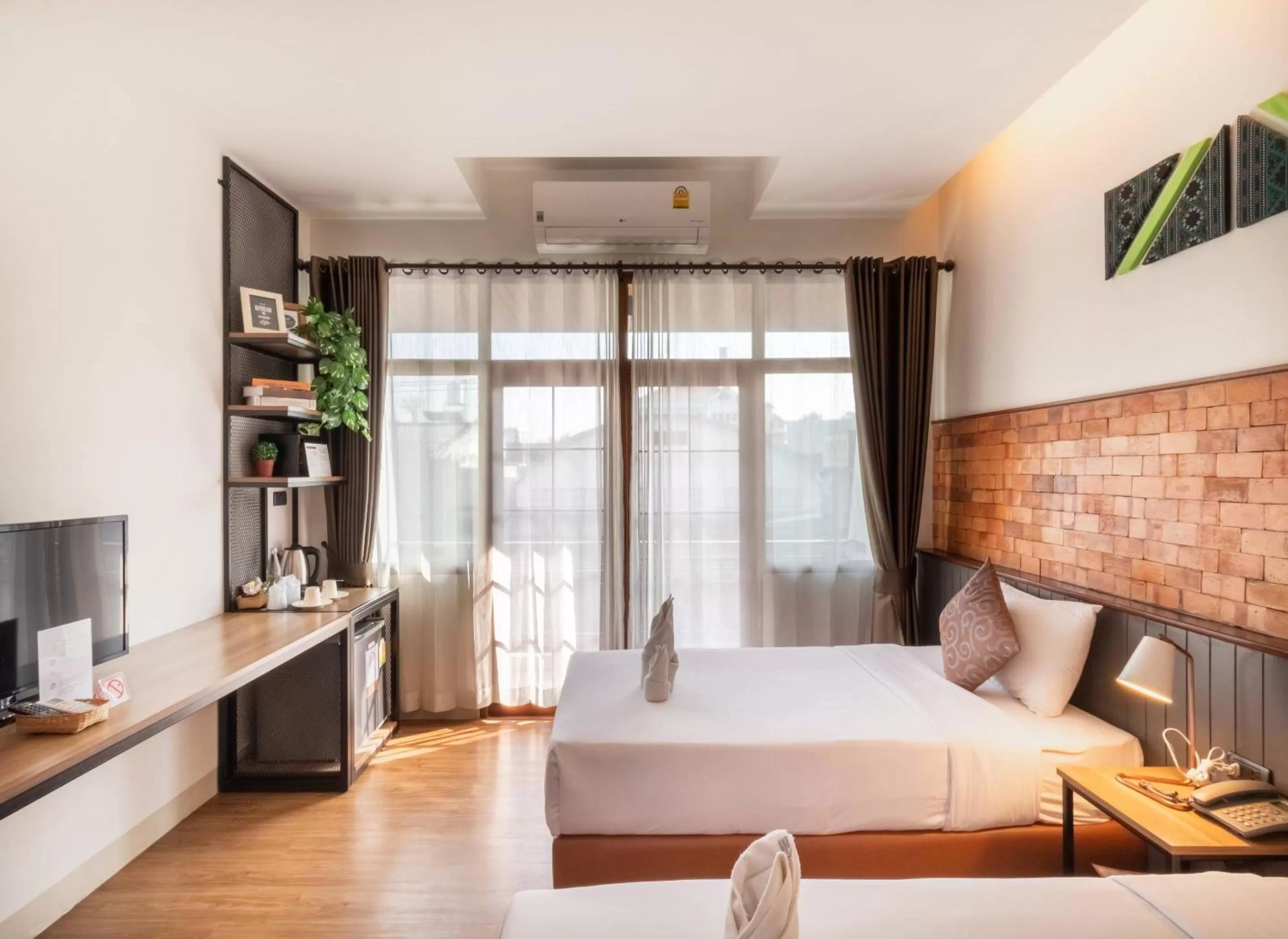 Bedroom, Bed in The Old City Wall Inn