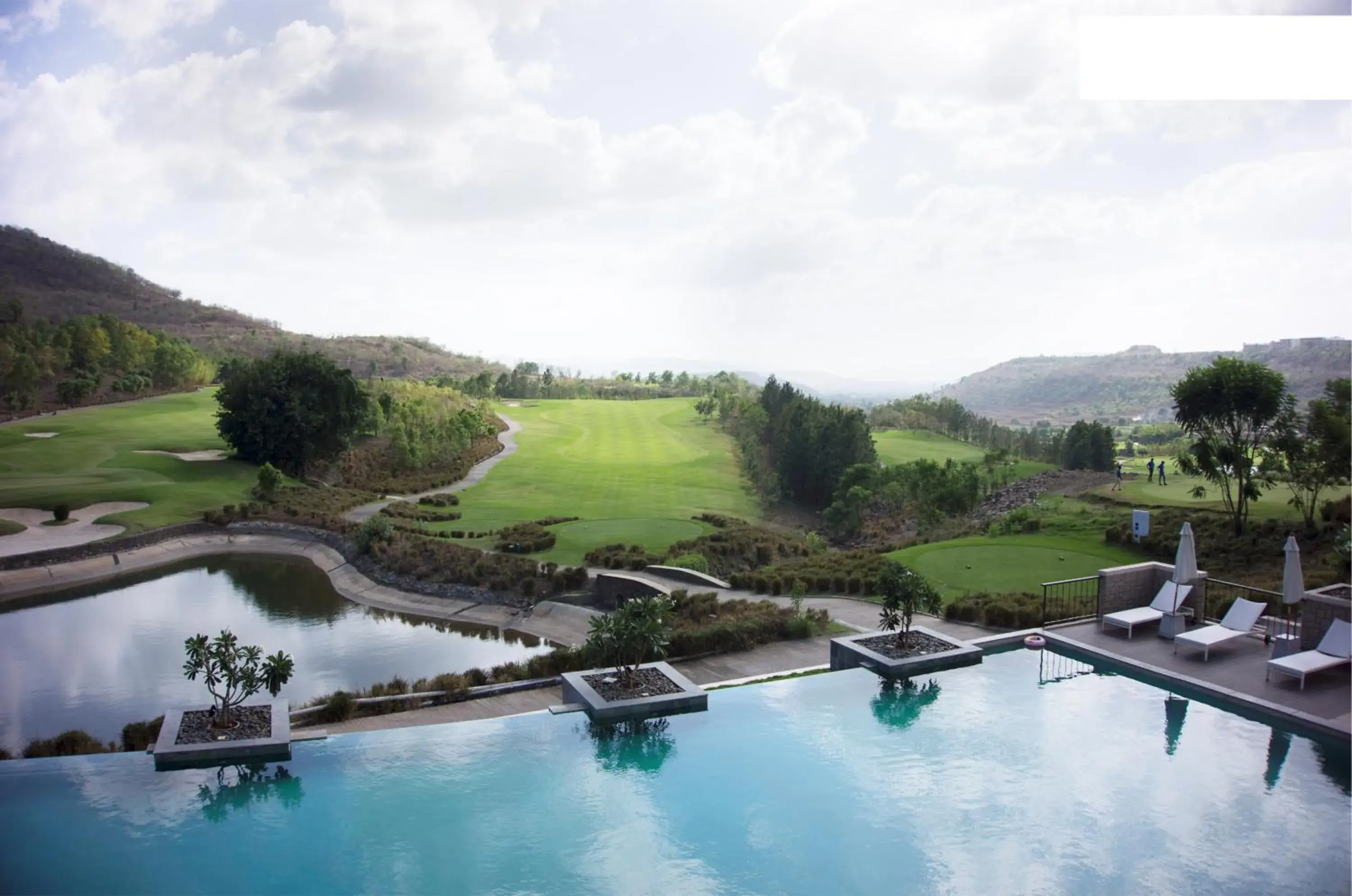 View (from property/room), Swimming Pool in Oxford Golf Resort