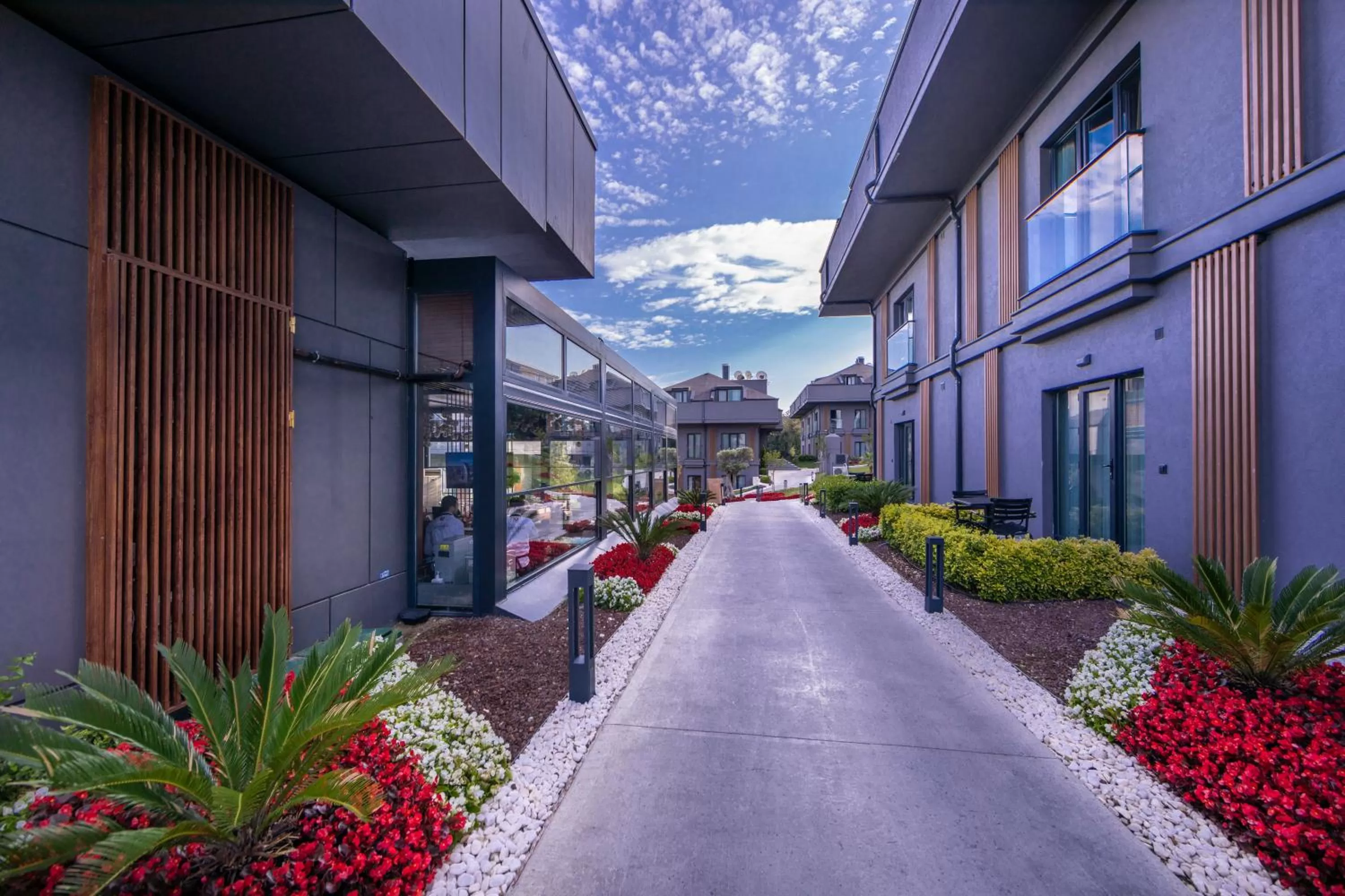 Restaurant/places to eat in MENALO HOTEL PREMIUM ISTANBUL AIRPORT