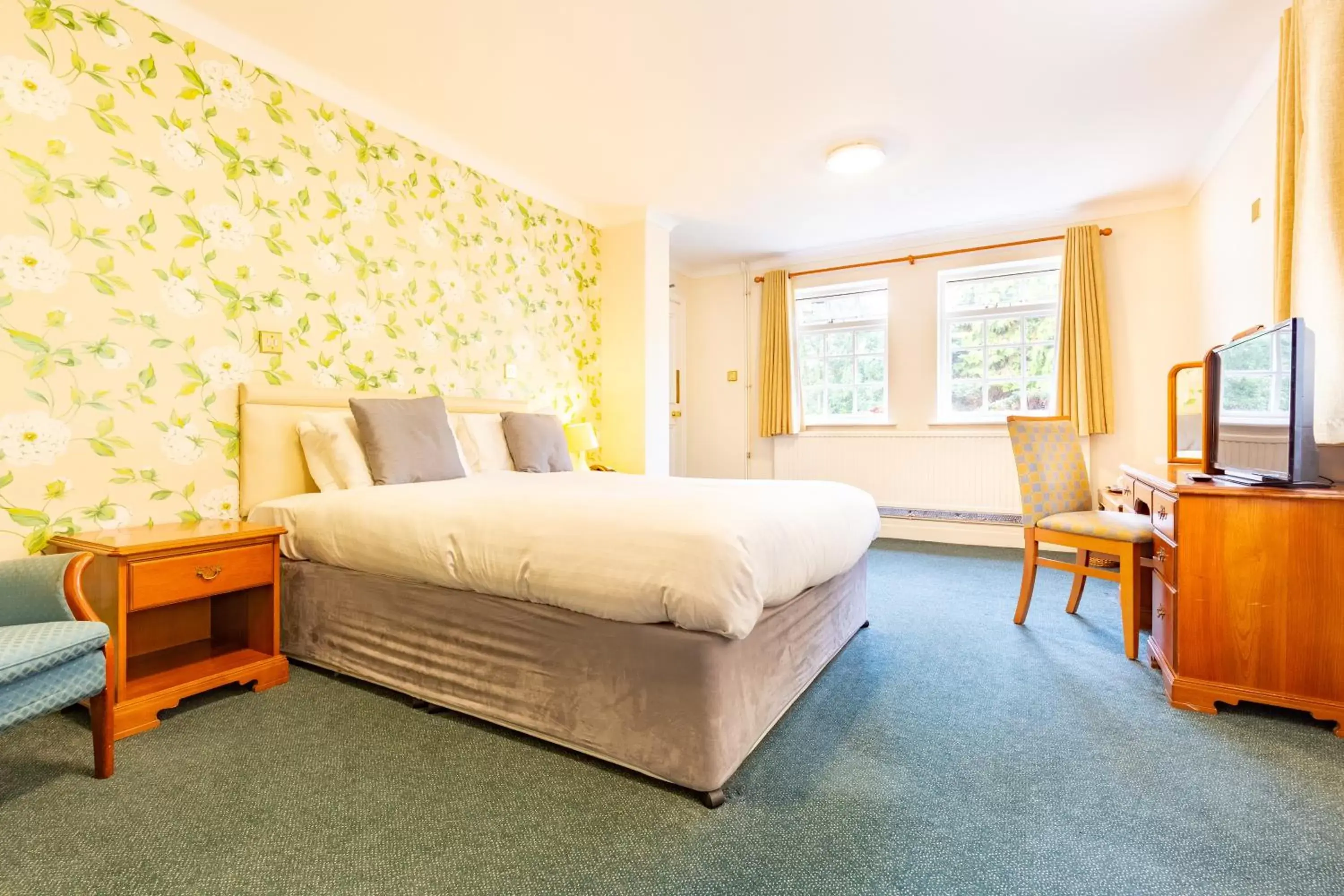 Facility for disabled guests in Woodland Manor Hotel